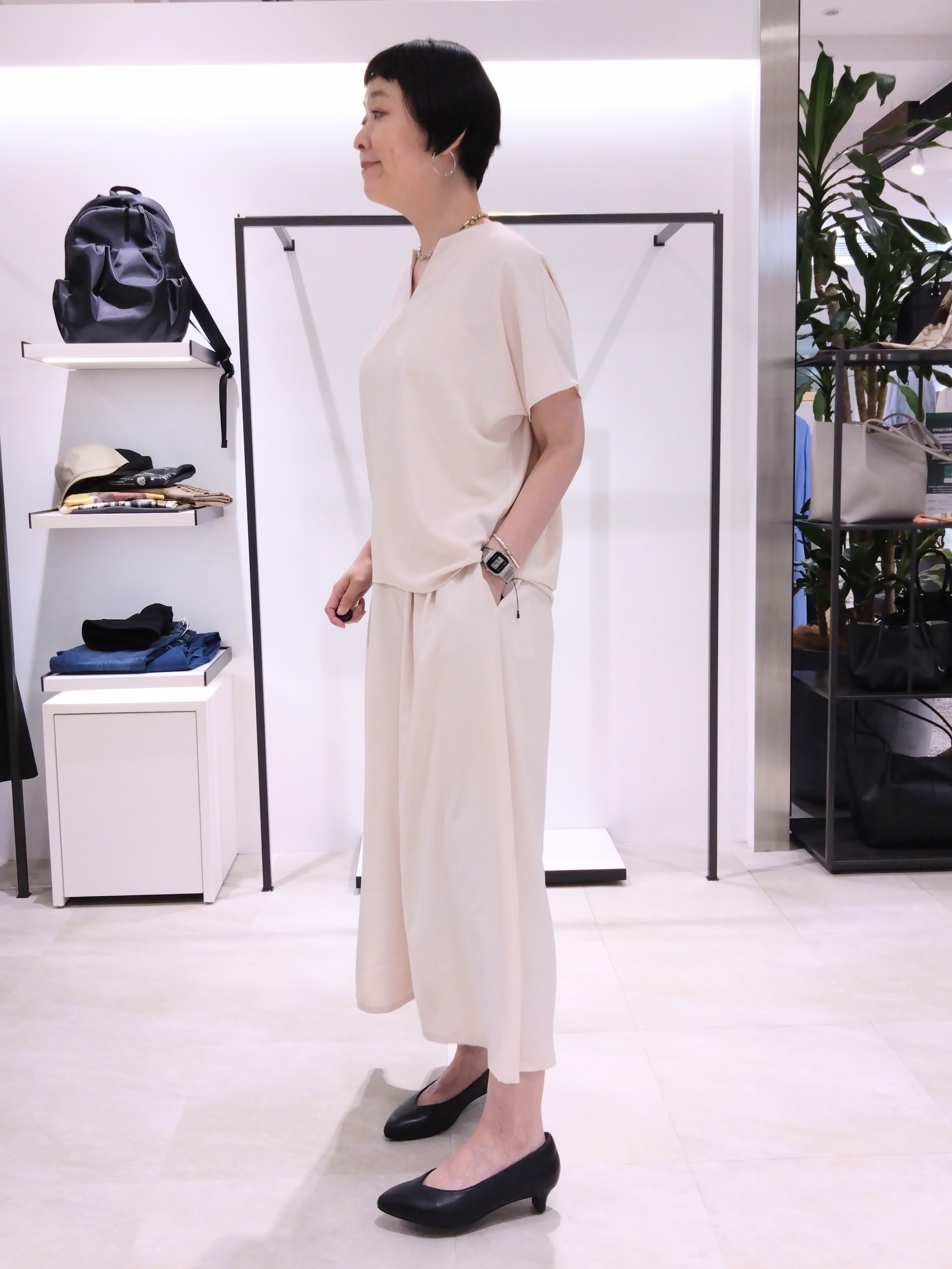 まちこさんの「UNTITLED｜シアーメッシュニット」を使ったコーディネート
