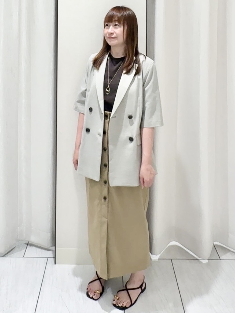 ʏᴜᴋɪᴋᴏさんの「UNTITLED｜【シワになりにくい/セットアップ可/接触冷感】ハーフスリーブジャケット」を使ったコーディネート