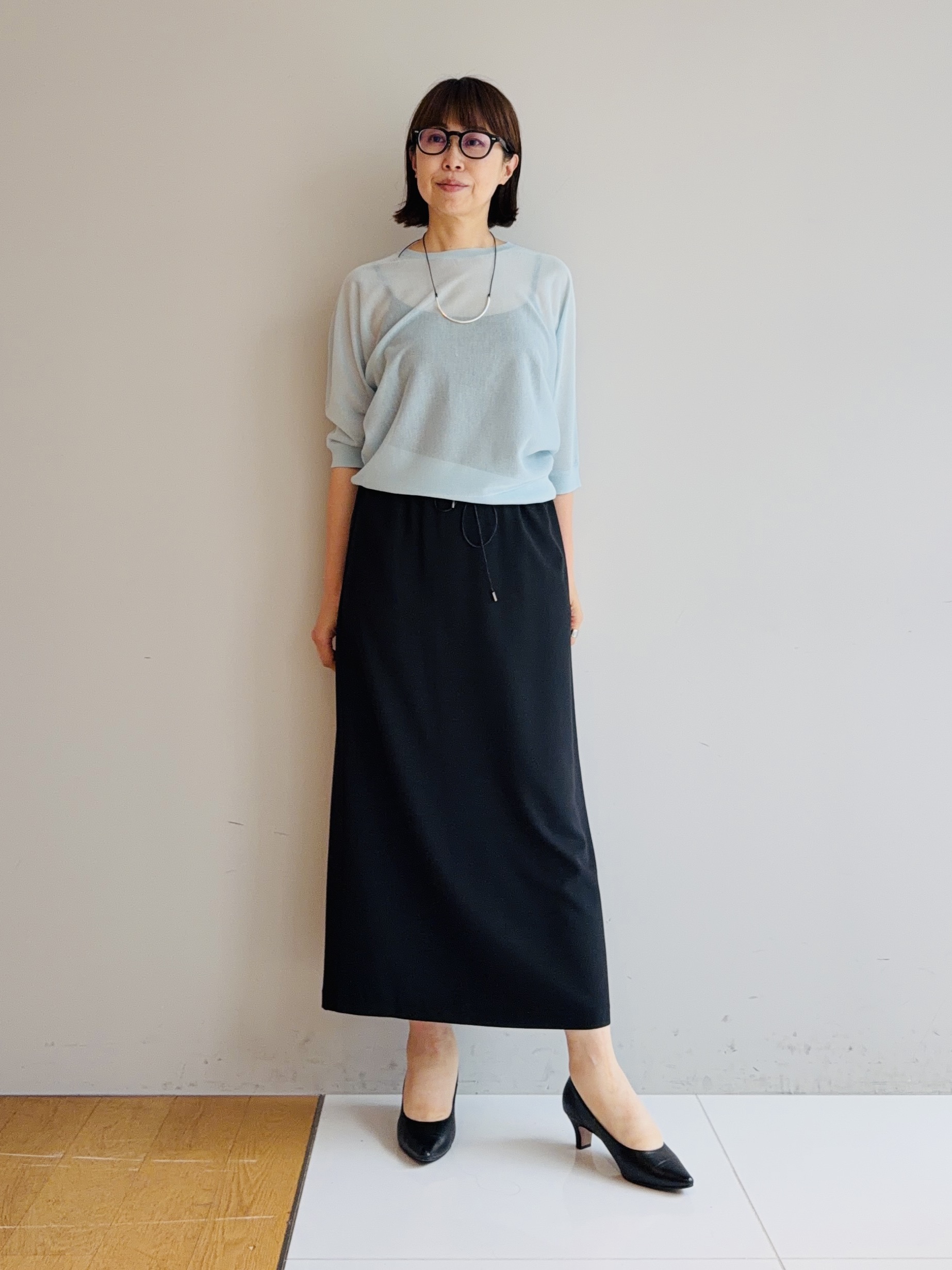murayamaさんの「INDIVI｜【ラム革／美脚／通勤】レザーパンプス」を使ったコーディネート