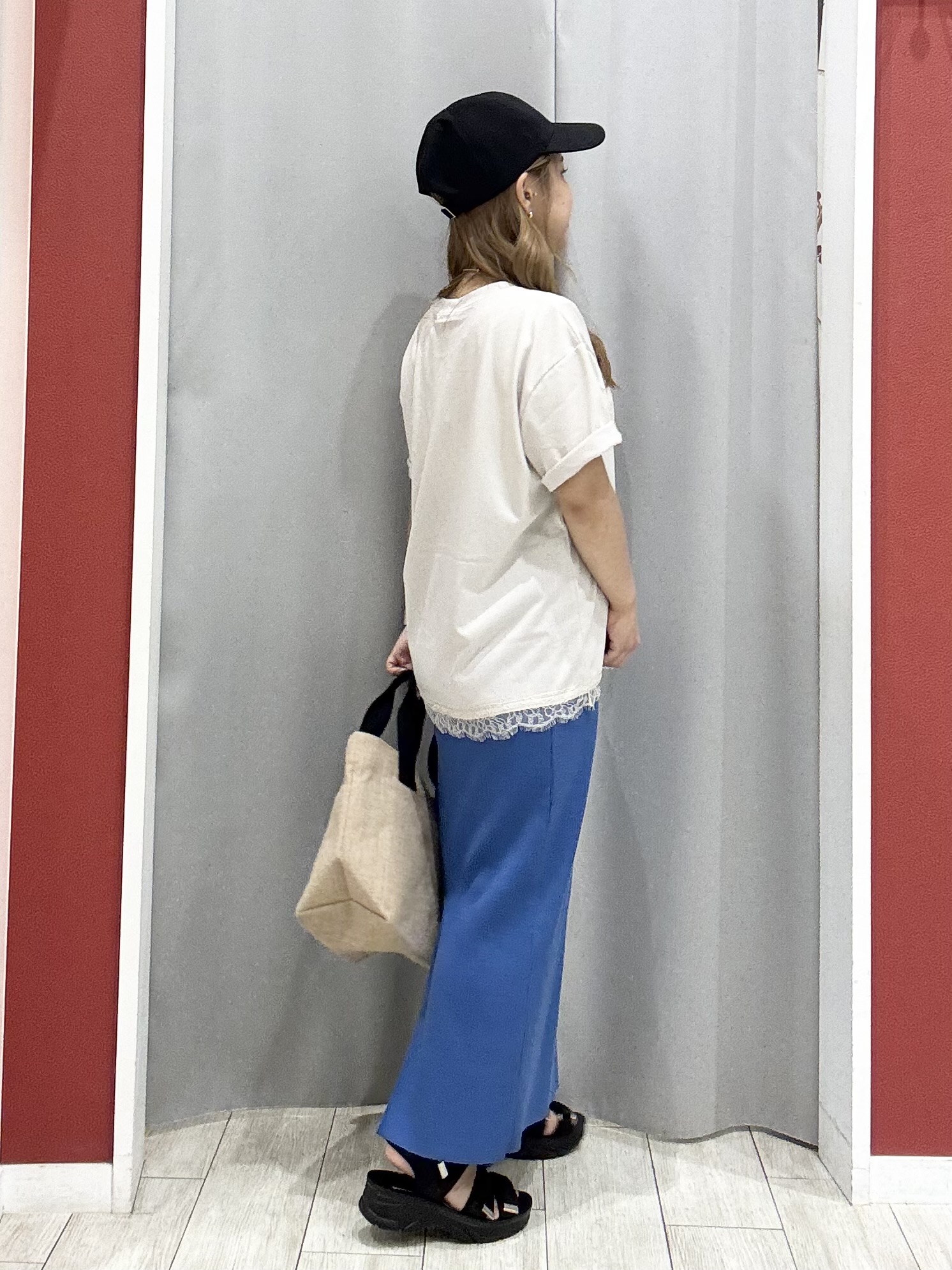 shioさんの「SHOO･LA･RUE｜【セルフカット可能/洗濯機可/S-LL】テレコナロースカート」を使ったコーディネート