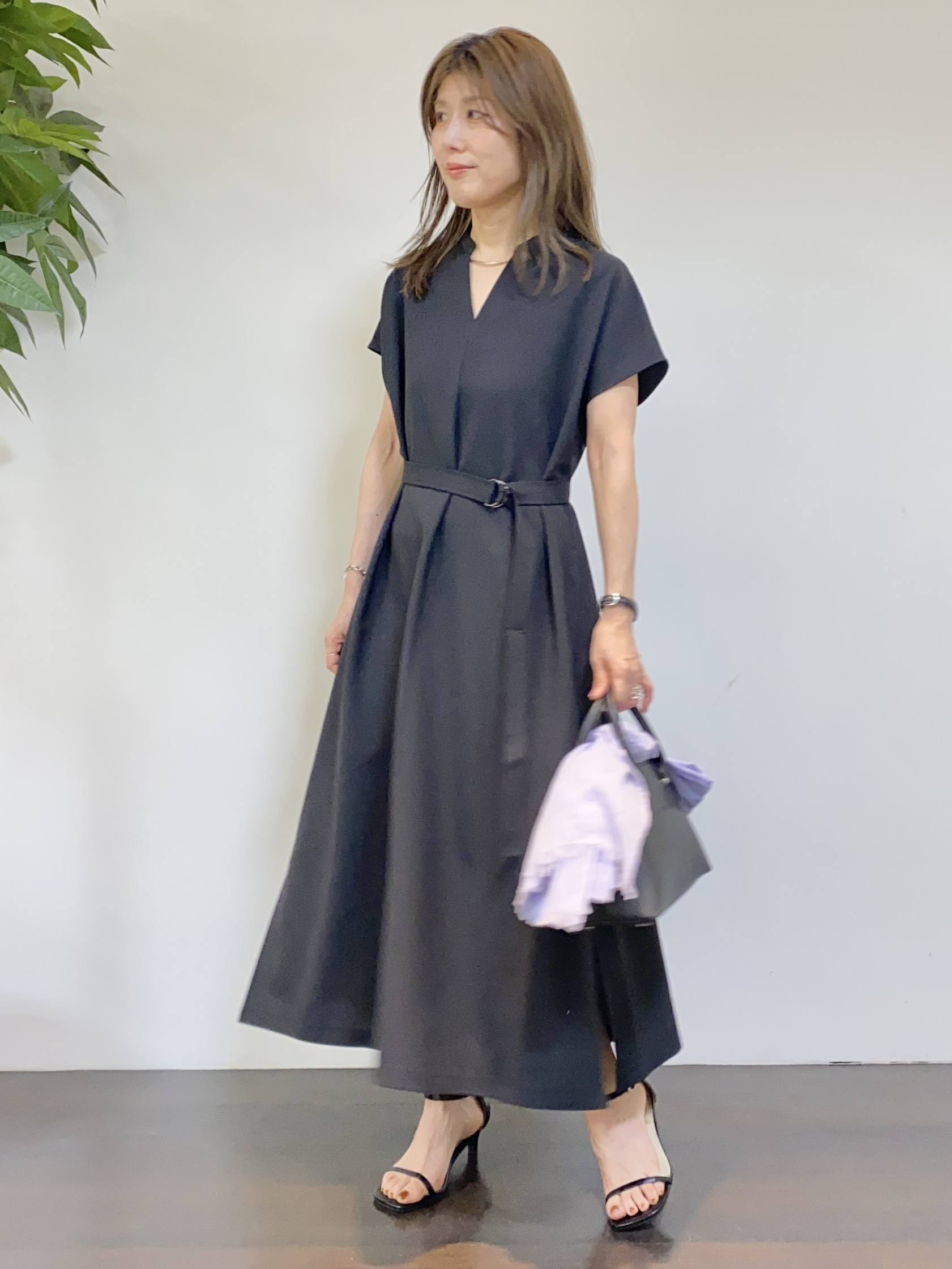 tomoさんの「UNTITLED｜【清涼感/洗える】ミニマルシルエットジャケット」を使ったコーディネート