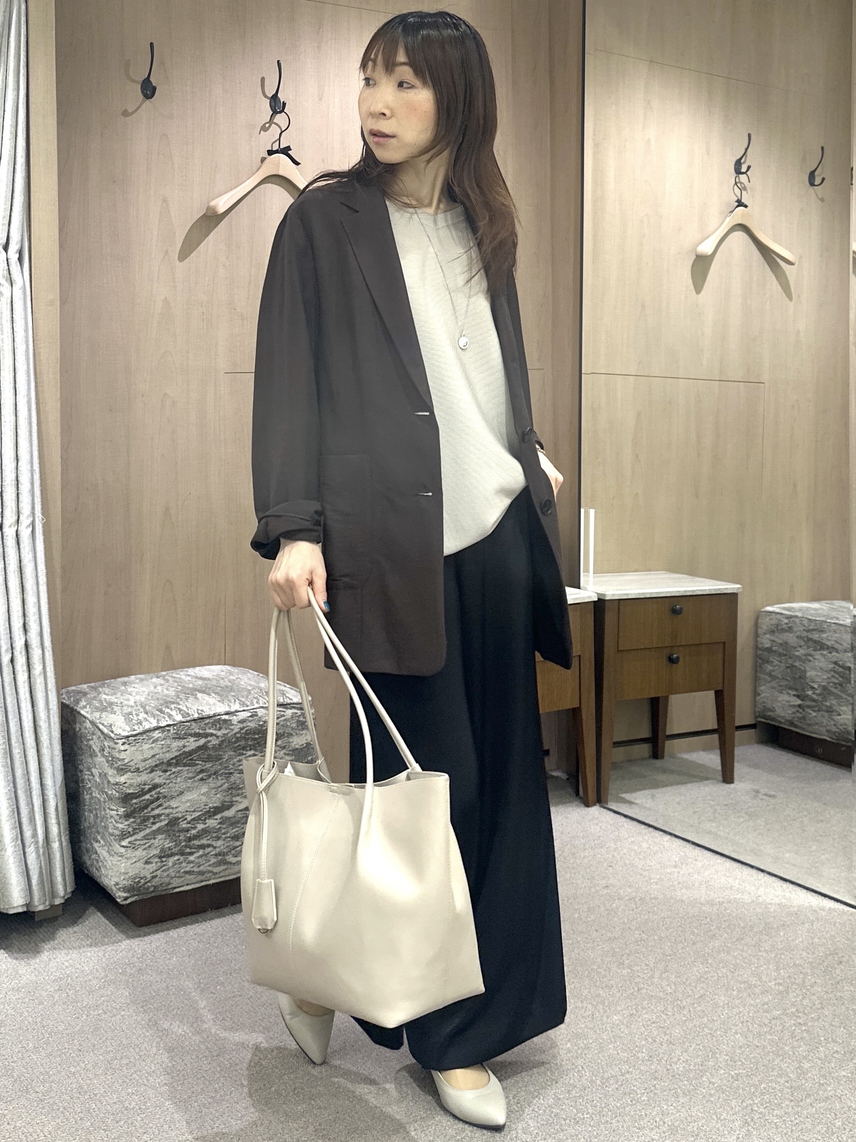 Miwaさんの「UNTITLED｜【程よいシアー感/洗える】エアリーバイオジャケット」を使ったコーディネート