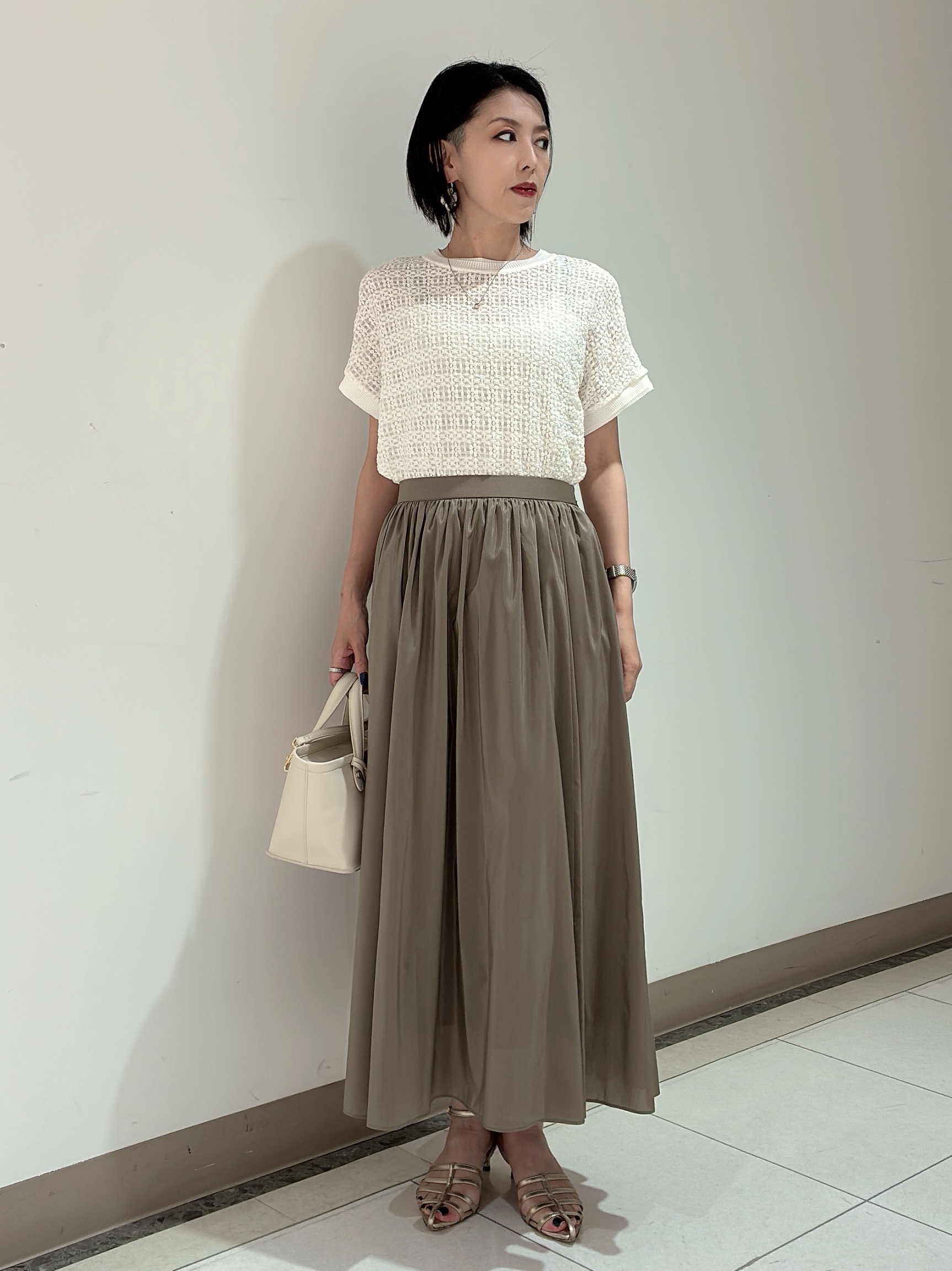 環さんの「UNTITLED｜【洗える／シアー】ミニヨンレースプルオーバー」を使ったコーディネート