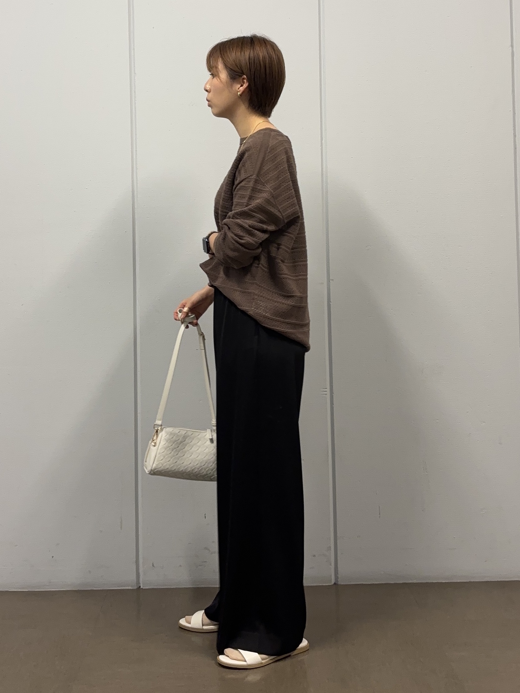 tsujiさんの「UNTITLED｜メッシュ柄ボーダーニット」を使ったコーディネート