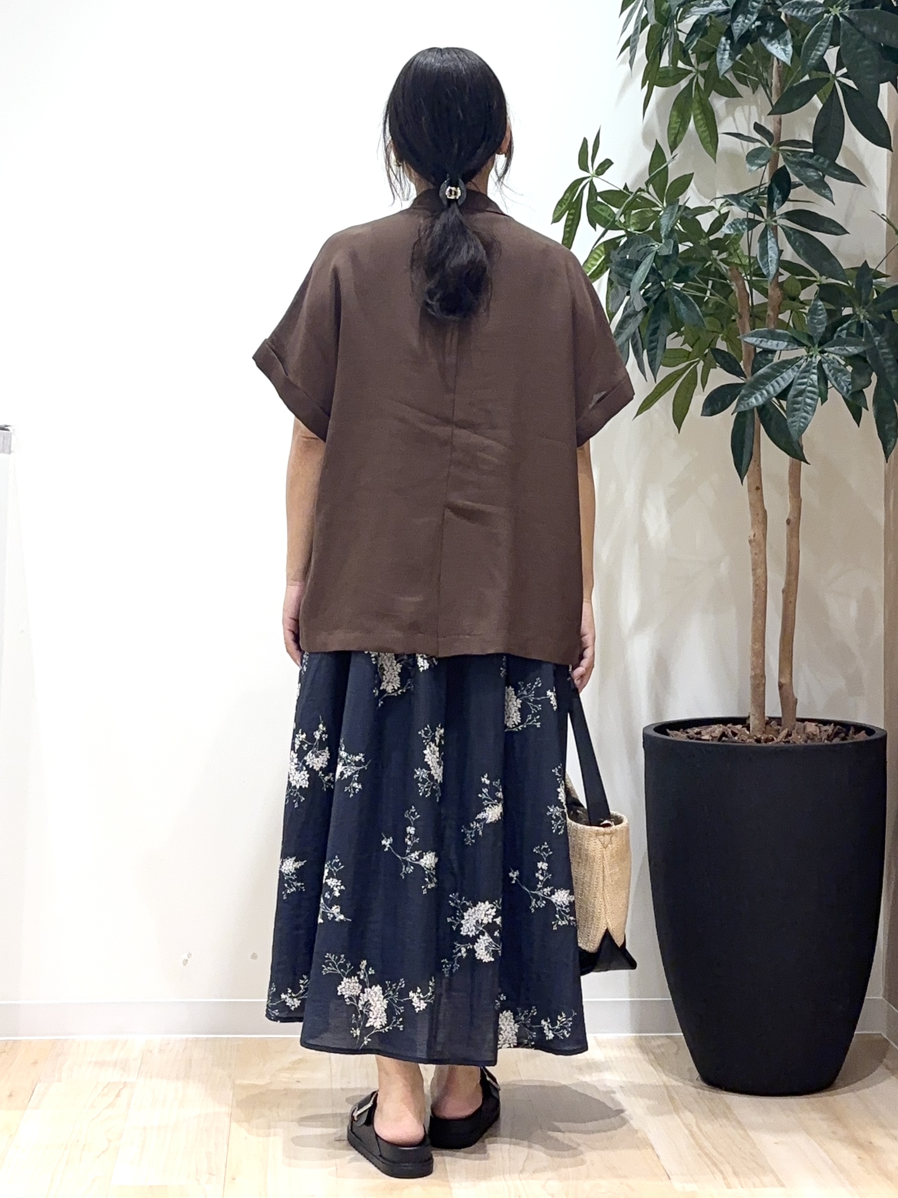 miraiさんの「grove｜【洗濯機OK・ひんやり/SETUP可】シワになりにくいハーフスリーブジャケット」を使ったコーディネート