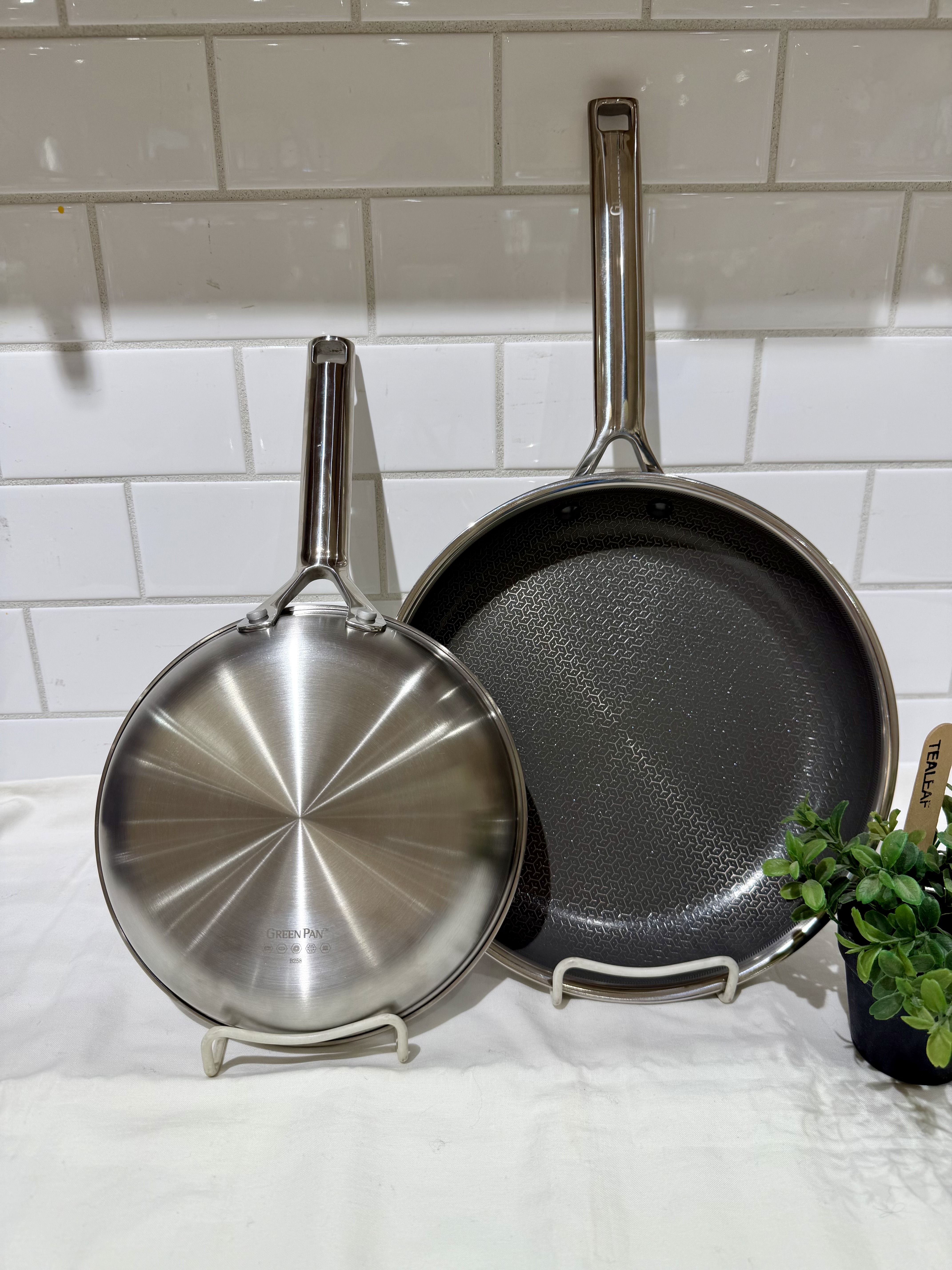 usaminさんの「212 KITCHEN STORE｜エーペックス フライパン 20cm ＜GreenPan  グリーンパン＞」を使ったコーディネート