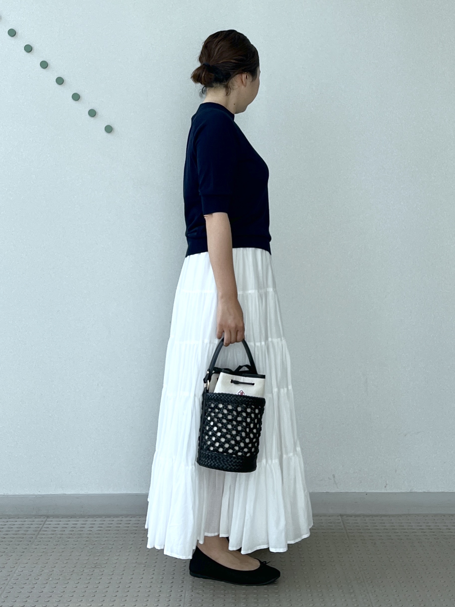 Soeさんの「DRESSTERIOR｜【ウォッシャブル】コットンシルクハーフスリーブニット」を使ったコーディネート