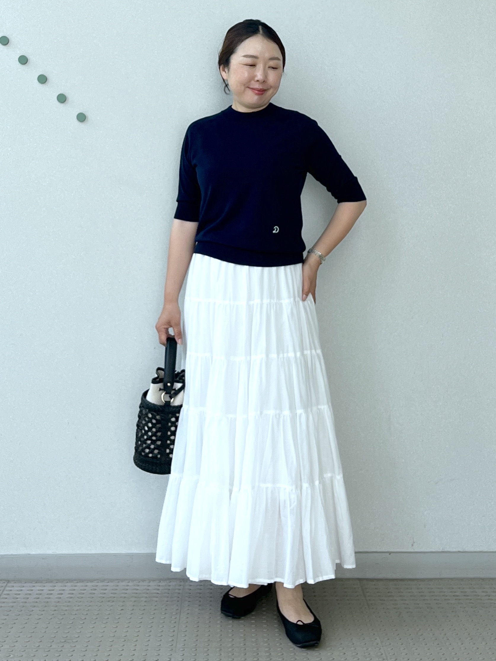 Soeさんの「DRESSTERIOR｜【ウォッシャブル】コットンシルクハーフスリーブニット」を使ったコーディネート