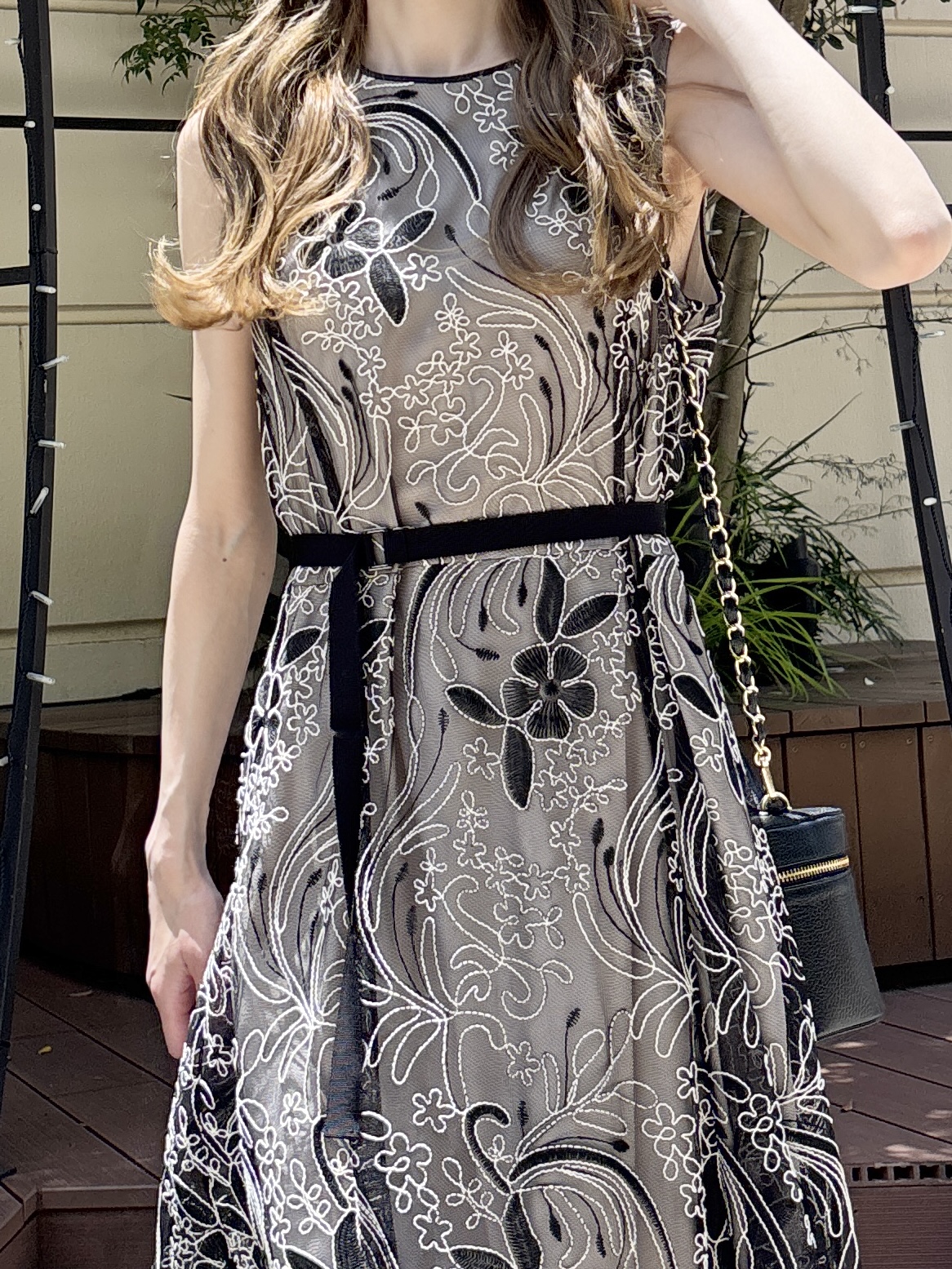 清水夏姫さんの「DRESSTERIOR｜シアーコードレース ドレス」を使ったコーディネート