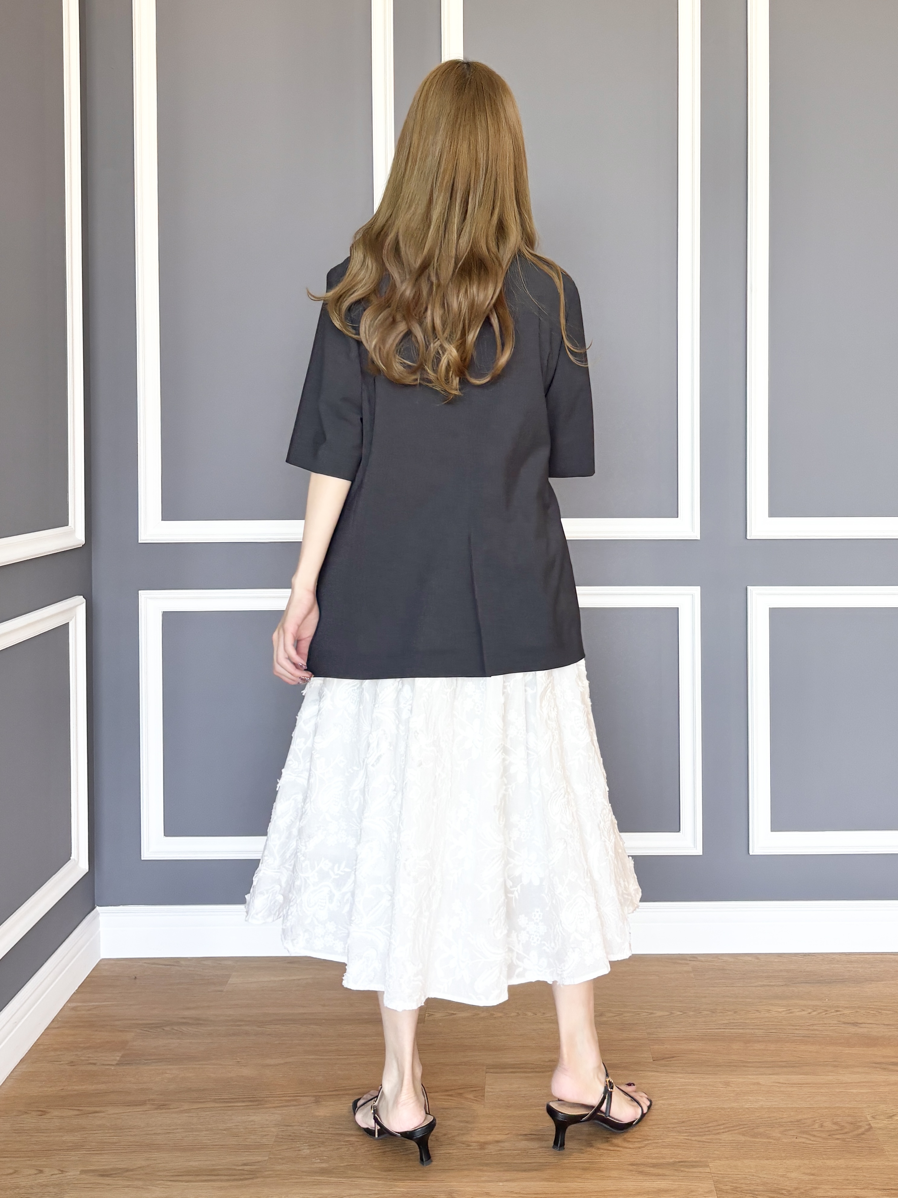 清水夏姫さんの「DRESSTERIOR｜【otonaMUSE5月号掲載】スキニーベルトサンダル」を使ったコーディネート
