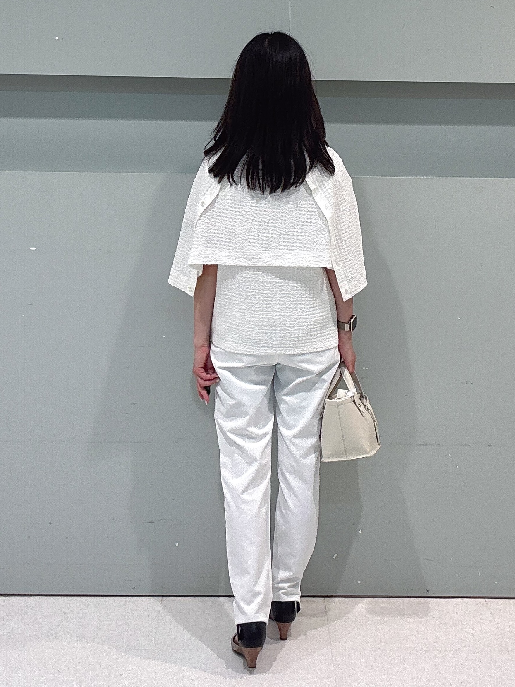 makiさんの「UNTITLED｜【アンサンブル可】ポコポコカーディガン」を使ったコーディネート