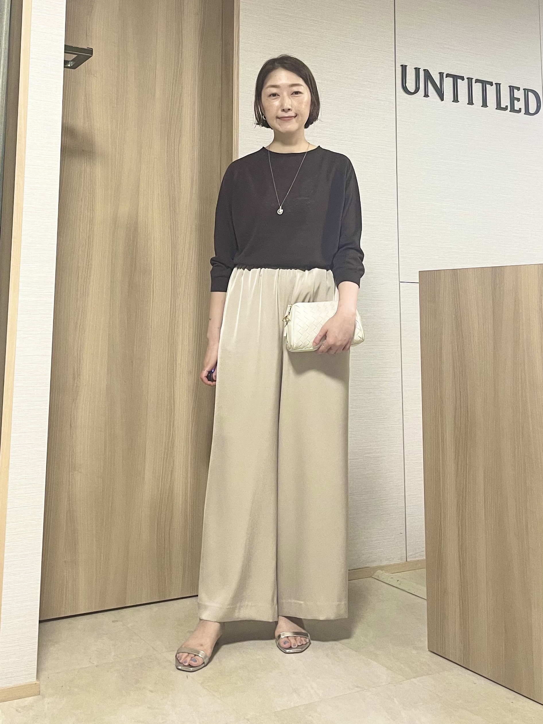 aliceさんの「UNTITLED｜【ゆったり/リラクシー】リネンボートネックプルオーバー」を使ったコーディネート