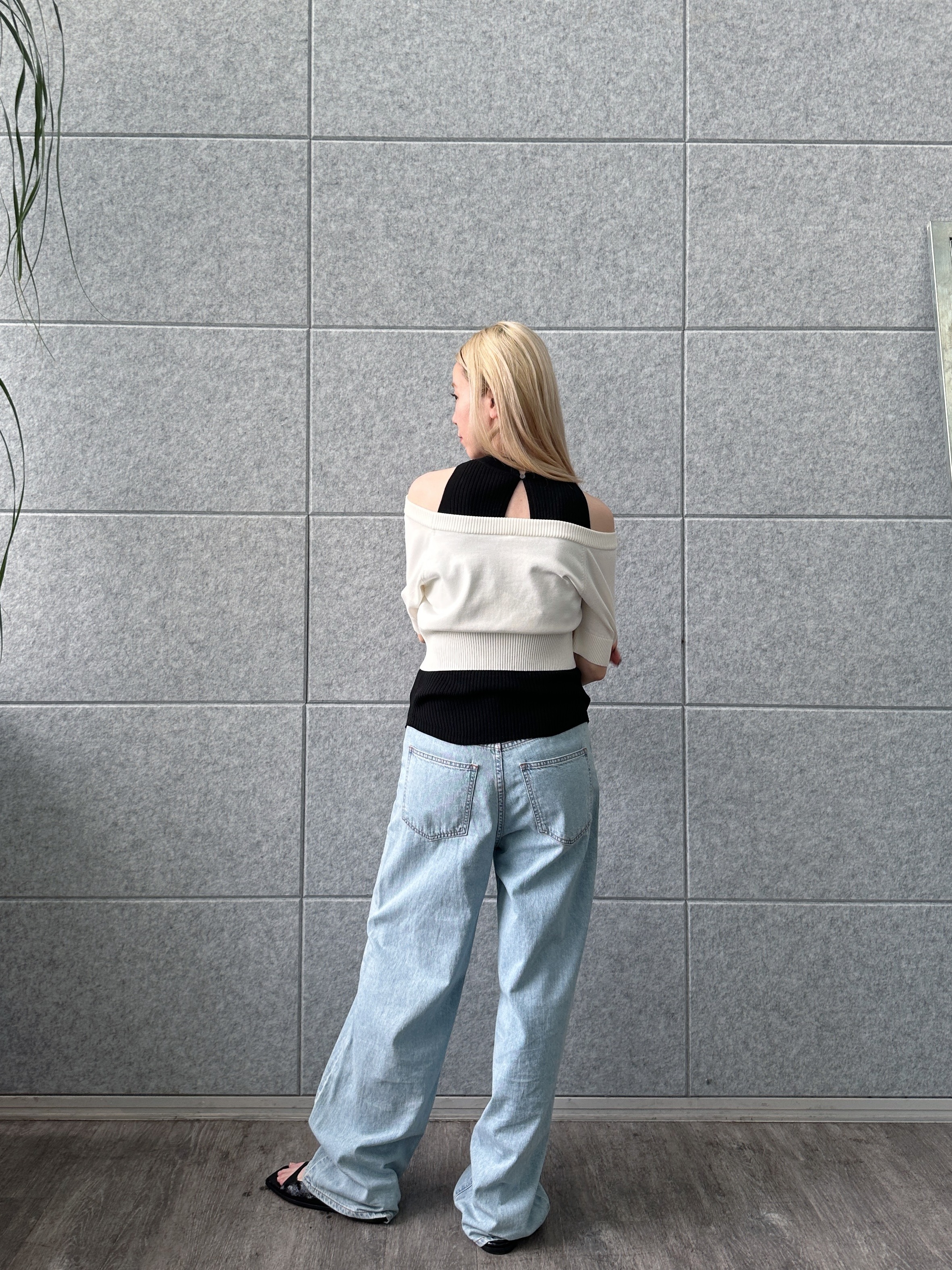 Buyer sakkoさんの「CODE A｜design knit short cardigan」を使ったコーディネート