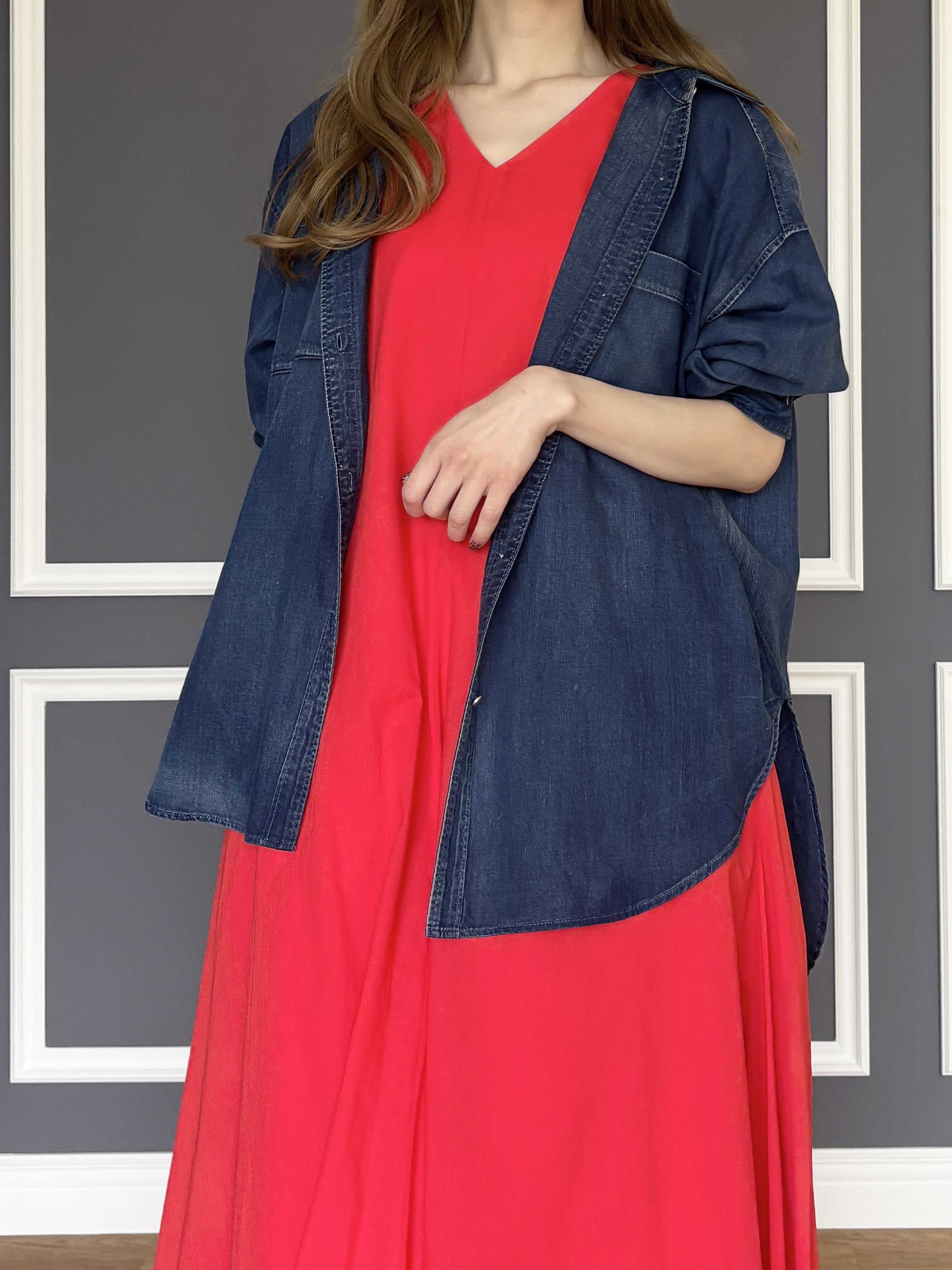 清水夏姫さんの「DRESSTERIOR｜【otonaMUSE5月号掲載】スキニーベルトサンダル」を使ったコーディネート