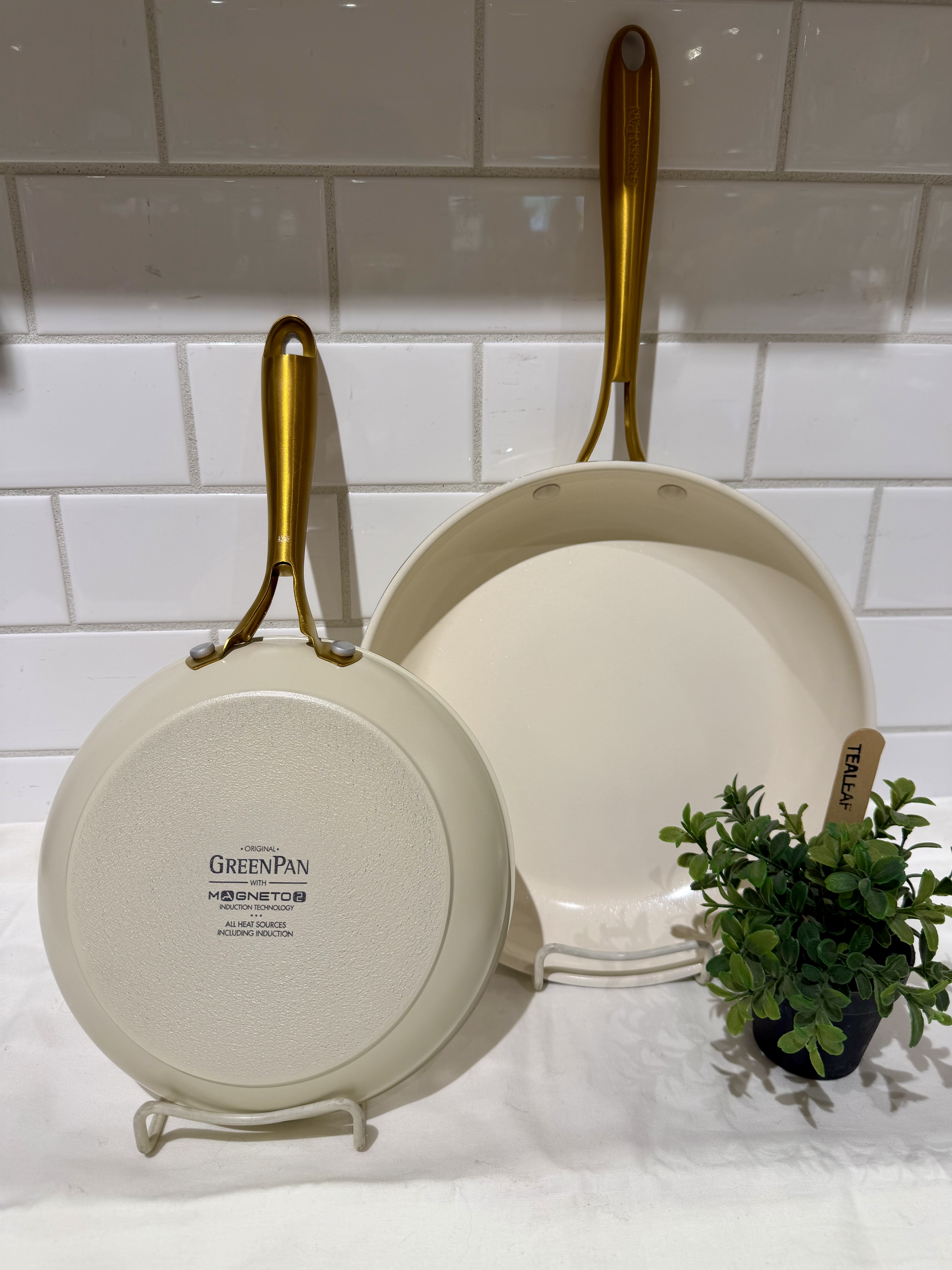 usaminさんの「212 KITCHEN STORE｜ストゥディオ フライパン 26cm WH ＜GreenPan グリーンパン＞」を使ったコーディネート
