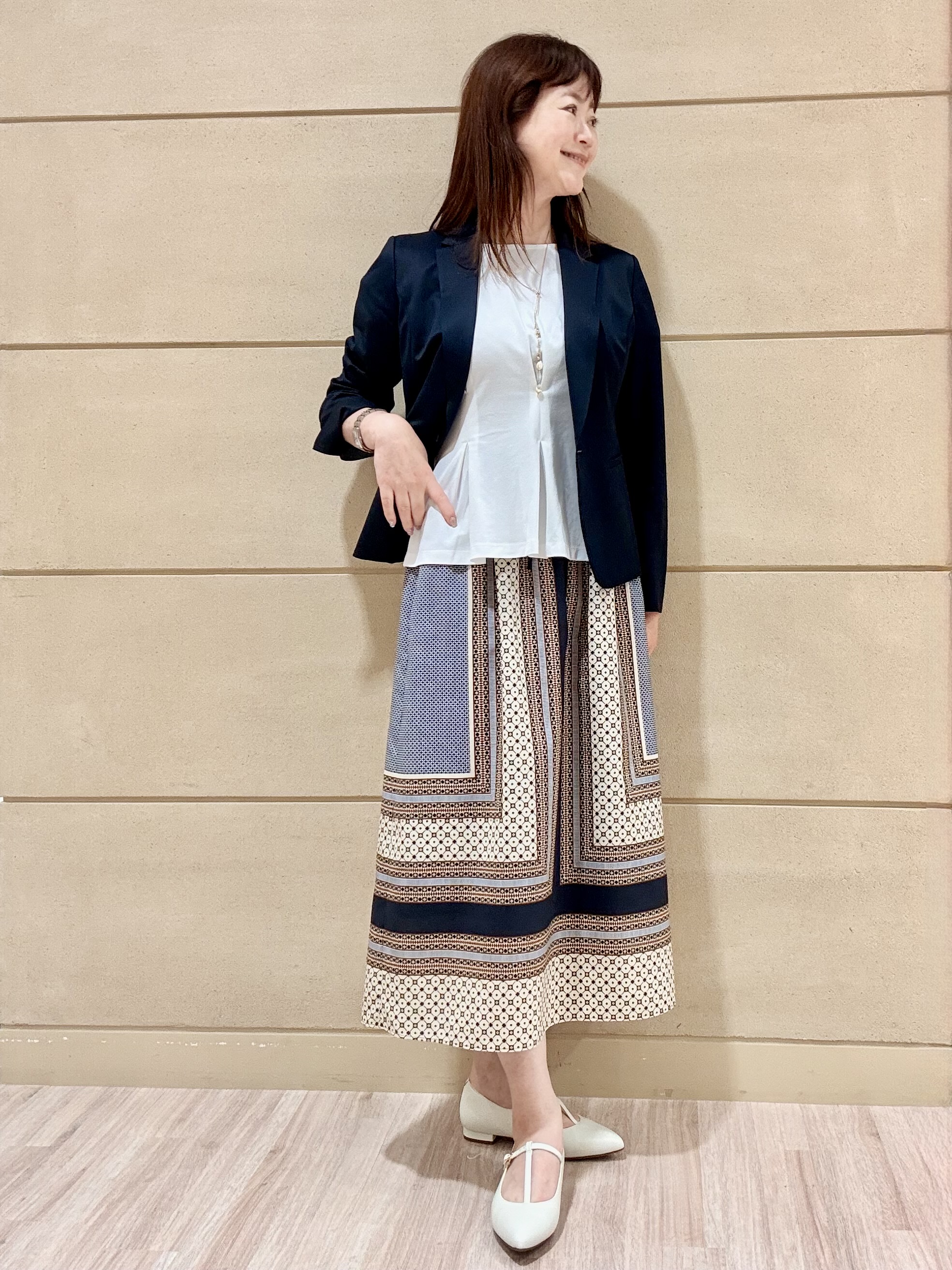 Marさんの「Reflect｜【UVカット／接触冷感／吸水速乾】タックデザインフレアトップス」を使ったコーディネート