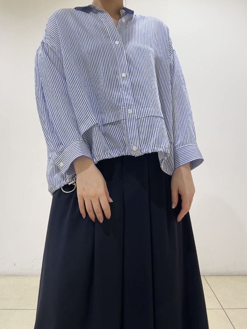 watanabeさんの「UNTITLED｜【接触冷感／洗える／2WAY】ドロスト付 シアーシャンブレーシャツ」を使ったコーディネート