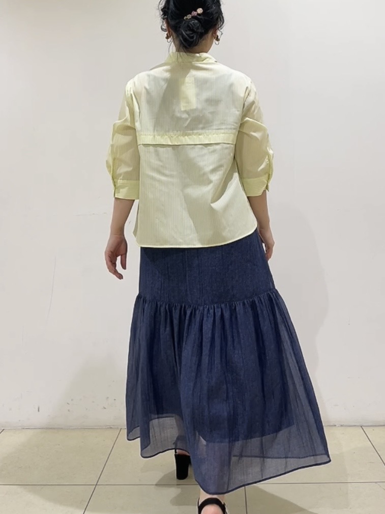 watanabeさんの「UNTITLED｜【UVケア／吸汗速乾／着映え】ティアードストライプシャツ」を使ったコーディネート