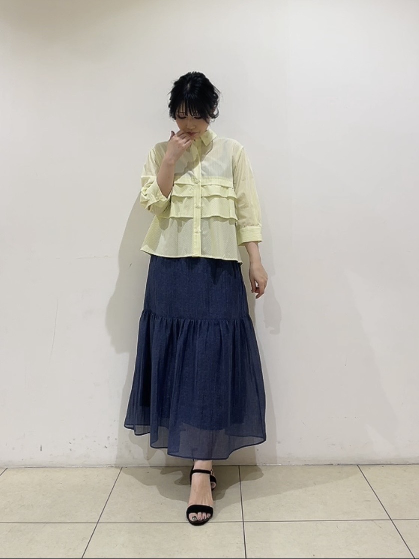 watanabeさんの「UNTITLED｜【UVケア／吸汗速乾／着映え】ティアードストライプシャツ」を使ったコーディネート