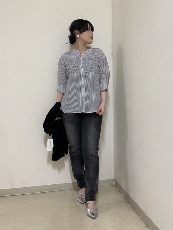 watanabeさんの「UNTITLED｜コットンリネンカーディガン」を使ったコーディネート