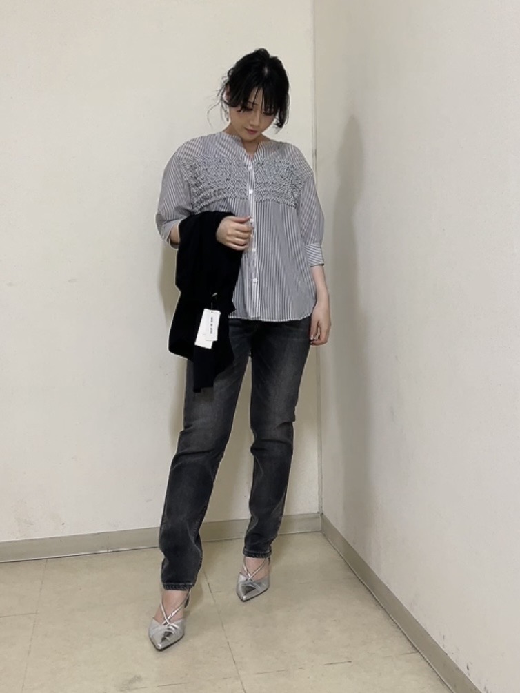 watanabeさんの「UNTITLED｜コットンリネンカーディガン」を使ったコーディネート