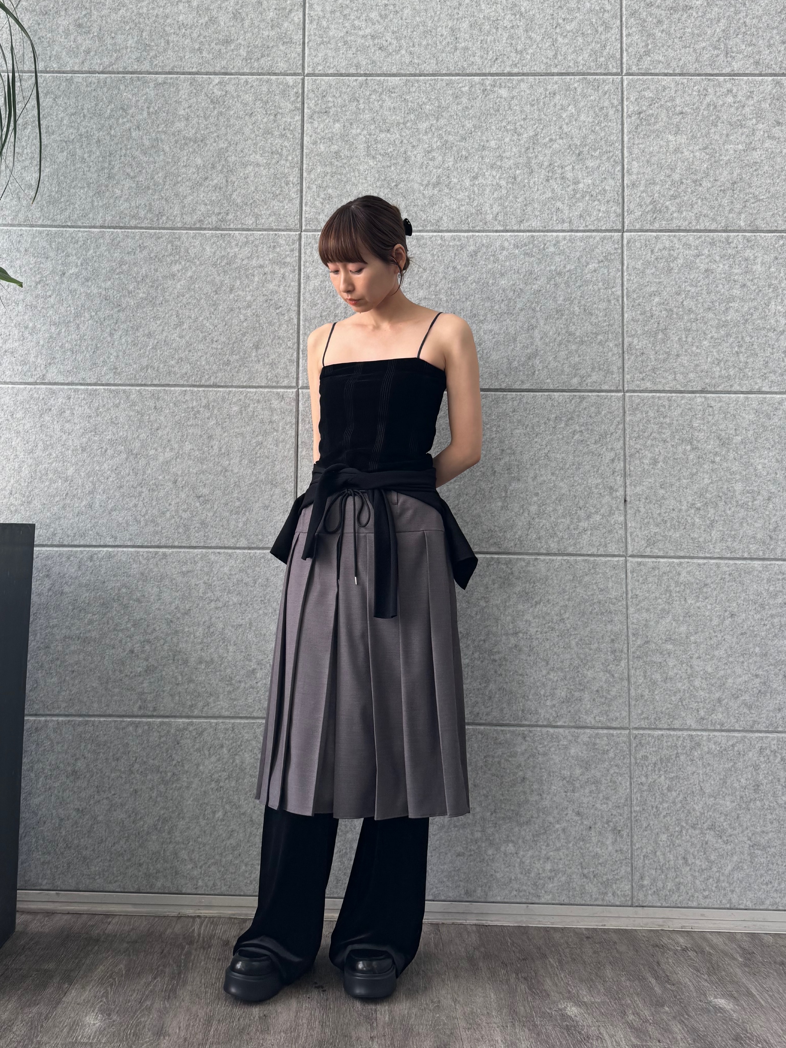 designer yukaさんの「CODE A｜velour easy pants」を使ったコーディネート