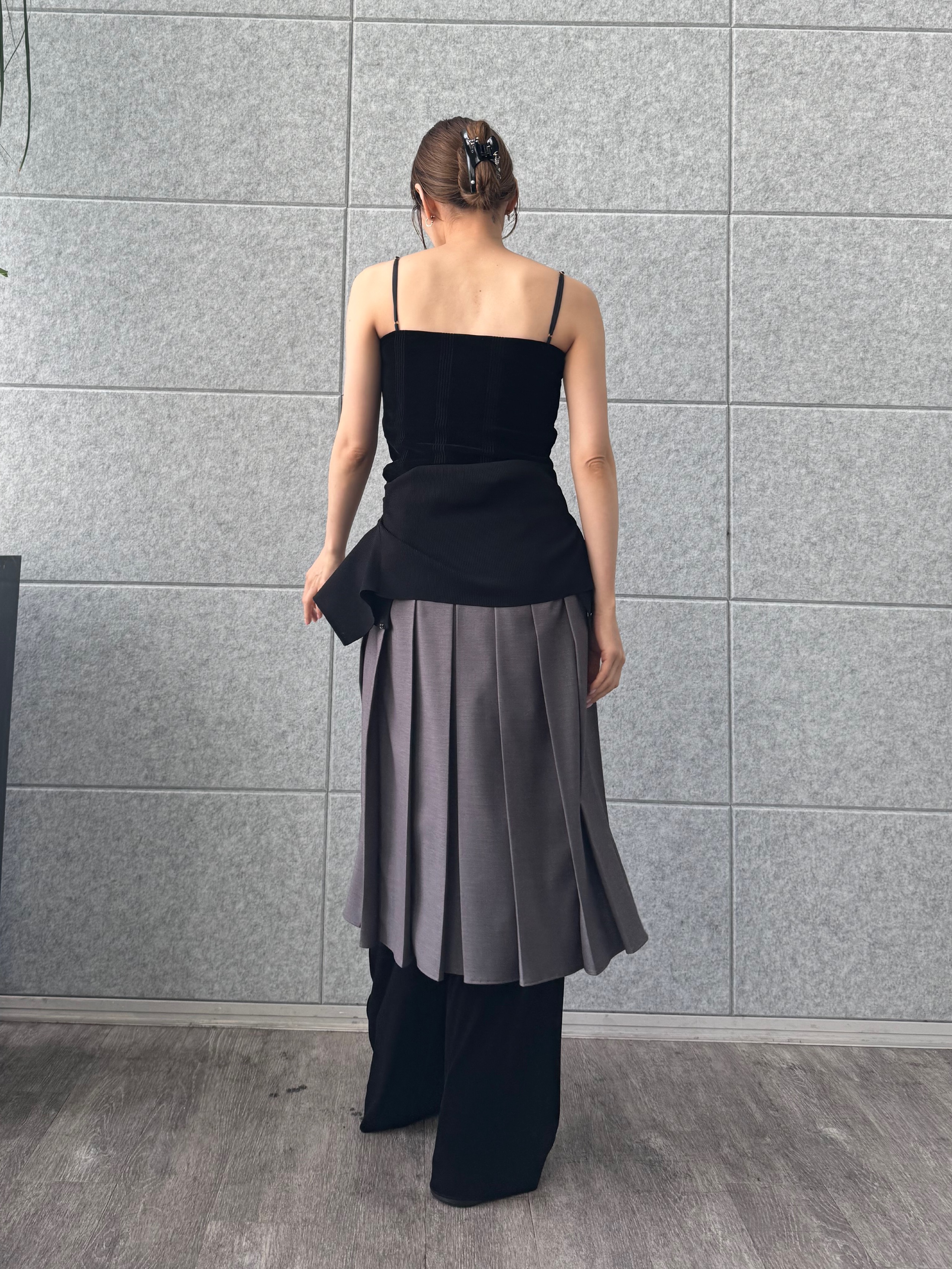 designer yukaさんの「CODE A｜velour easy pants」を使ったコーディネート