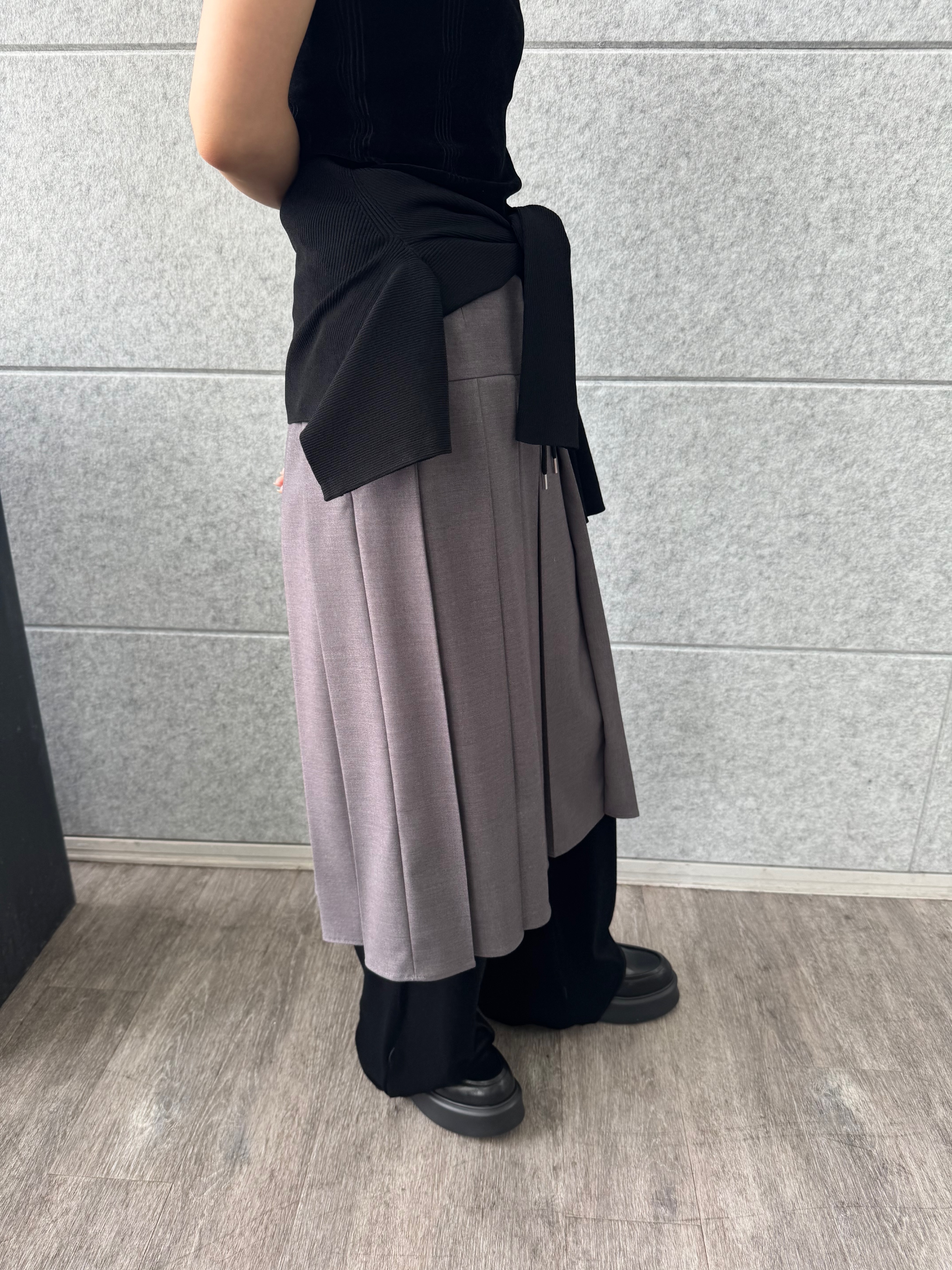 designer yukaさんの「CODE A｜velour easy pants」を使ったコーディネート