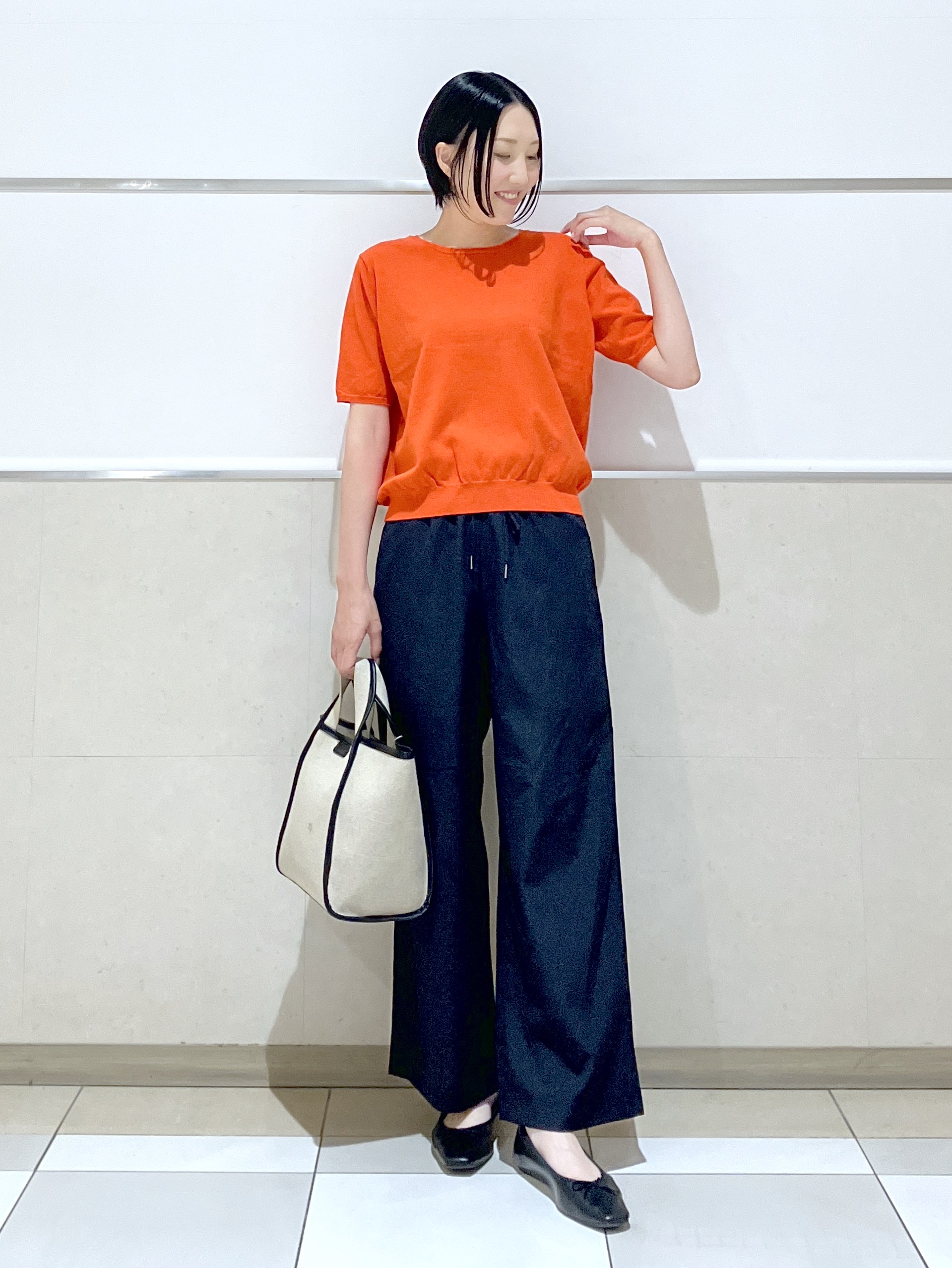 eriko さんの「Dessin｜【9色展開/接触冷感/UVカット】ドライタッチサマーニットT」を使ったコーディネート