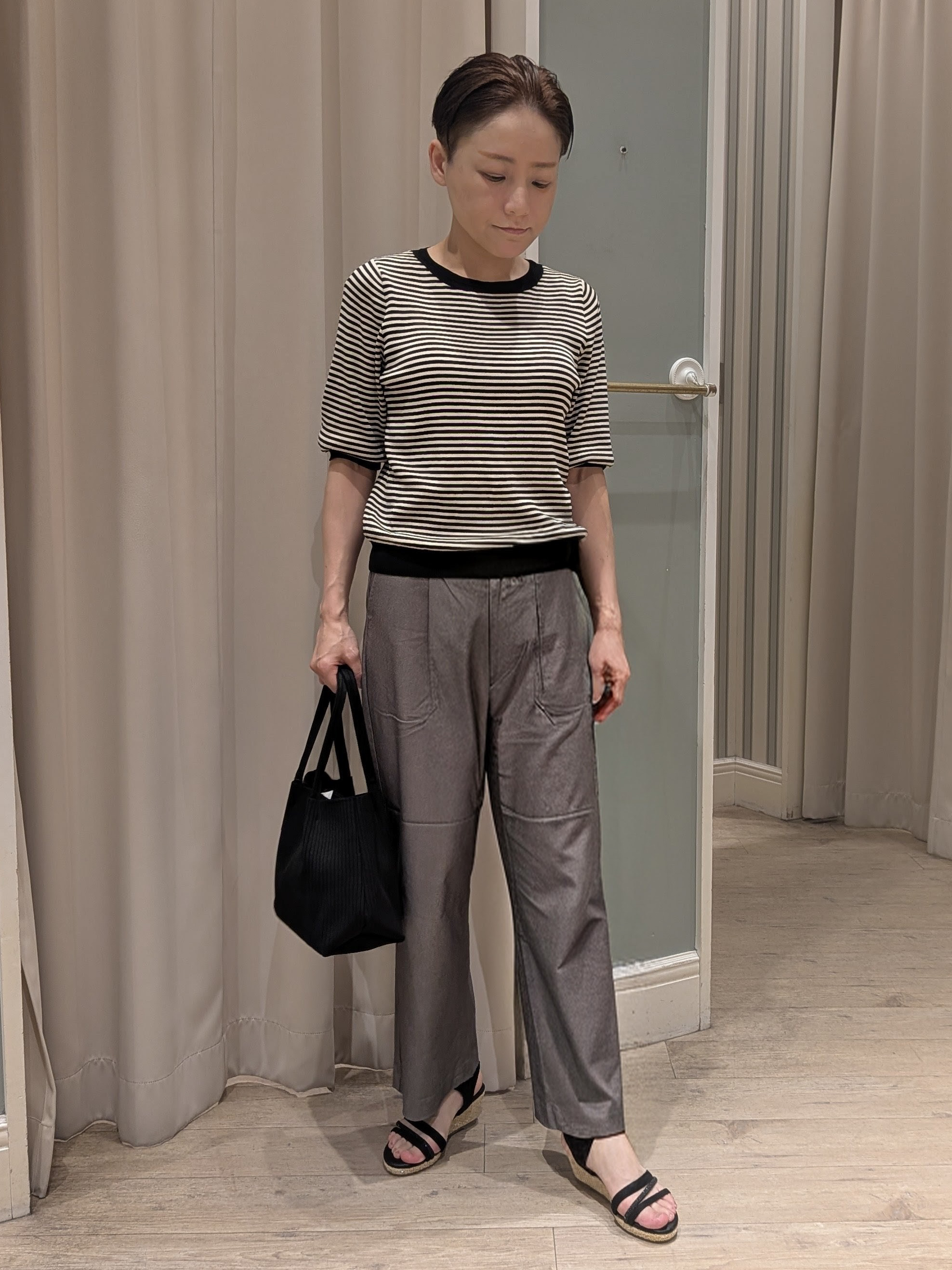 ちゃさんの「grove｜【シリーズ累計36万枚/UVカット・ひんやり・洗濯機OK】やわらかドライタッチ 五分袖クルーネックニ」を使ったコーディネート