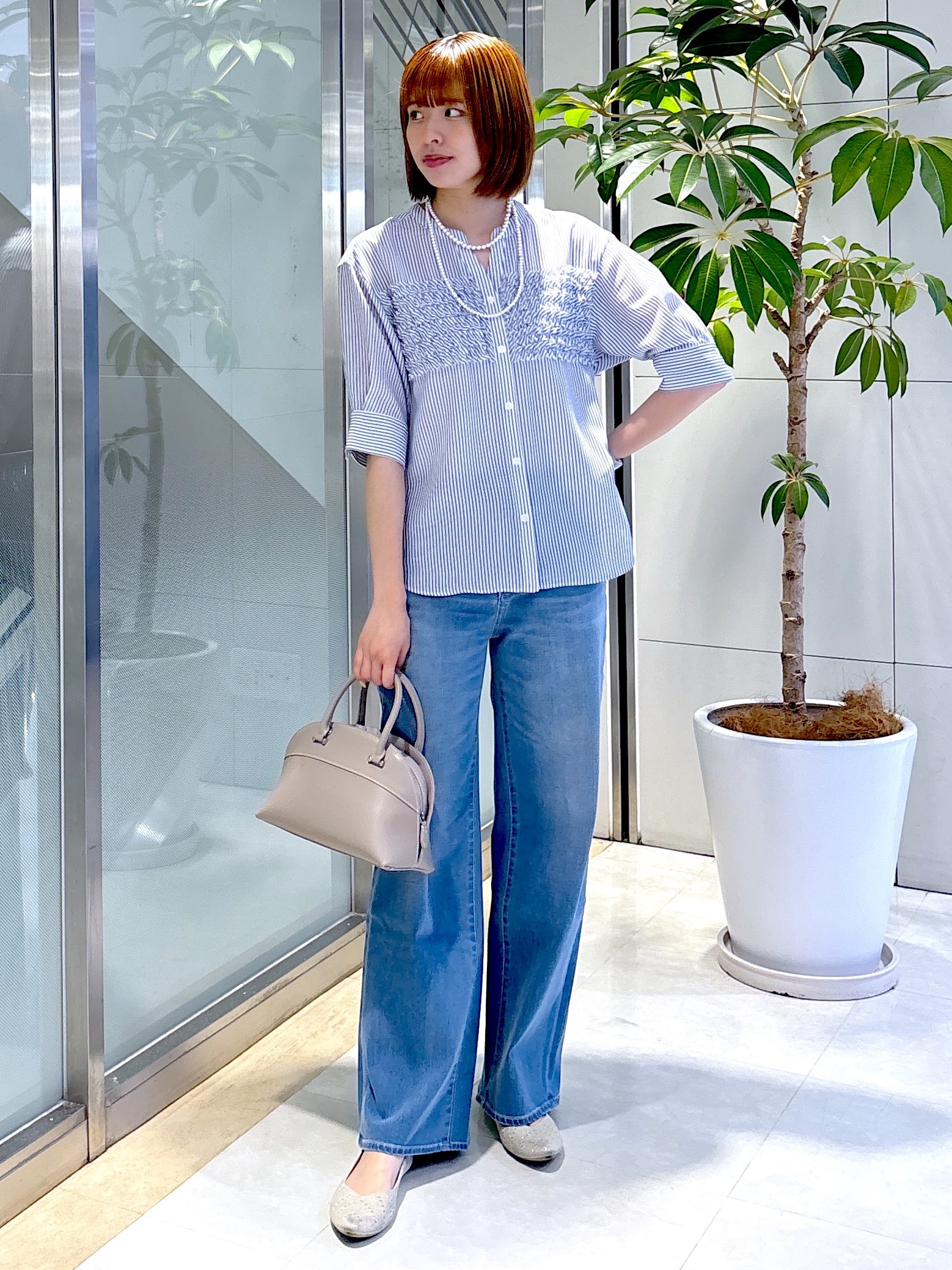 yukaさんの「UNTITLED｜【接触冷感/通気性/洗える】フロントフリルブラウス」を使ったコーディネート