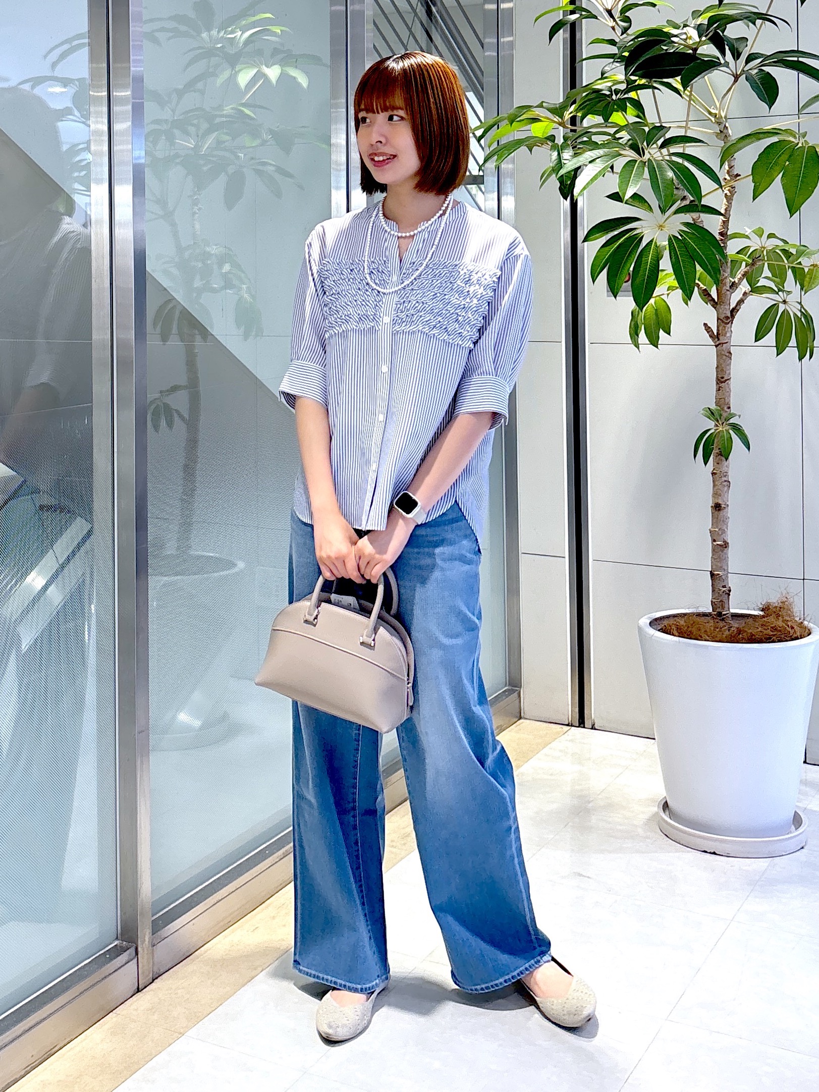yukaさんの「UNTITLED｜【接触冷感/通気性/洗える】フロントフリルブラウス」を使ったコーディネート