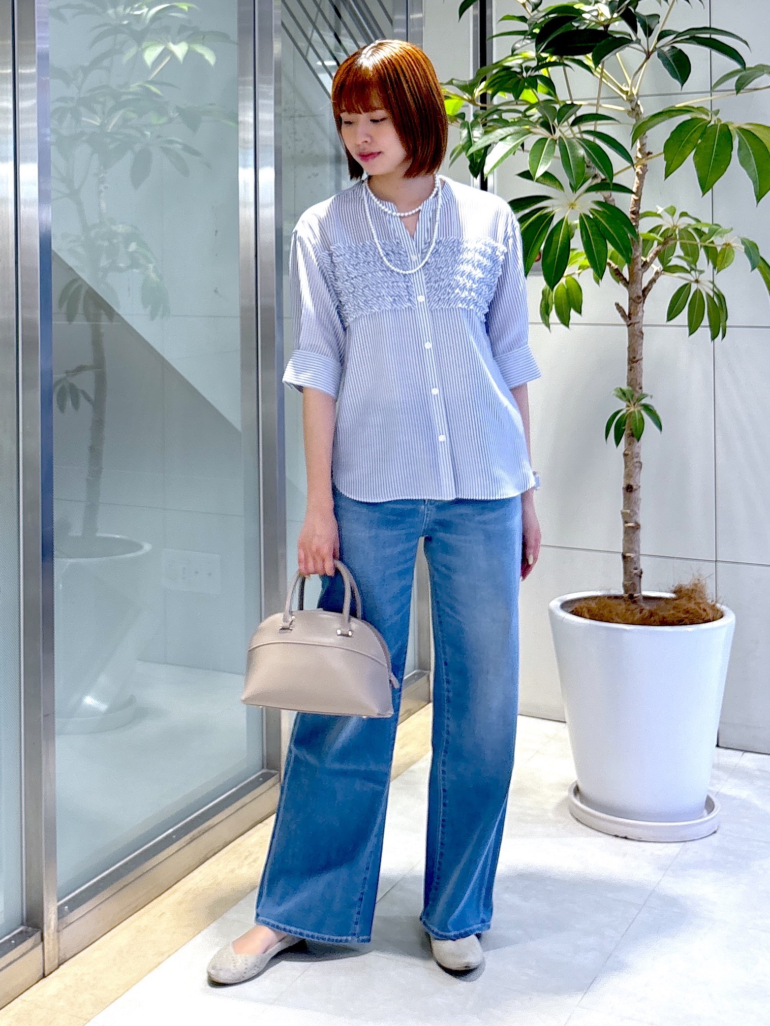 yukaさんの「UNTITLED｜【接触冷感/通気性/洗える】フロントフリルブラウス」を使ったコーディネート
