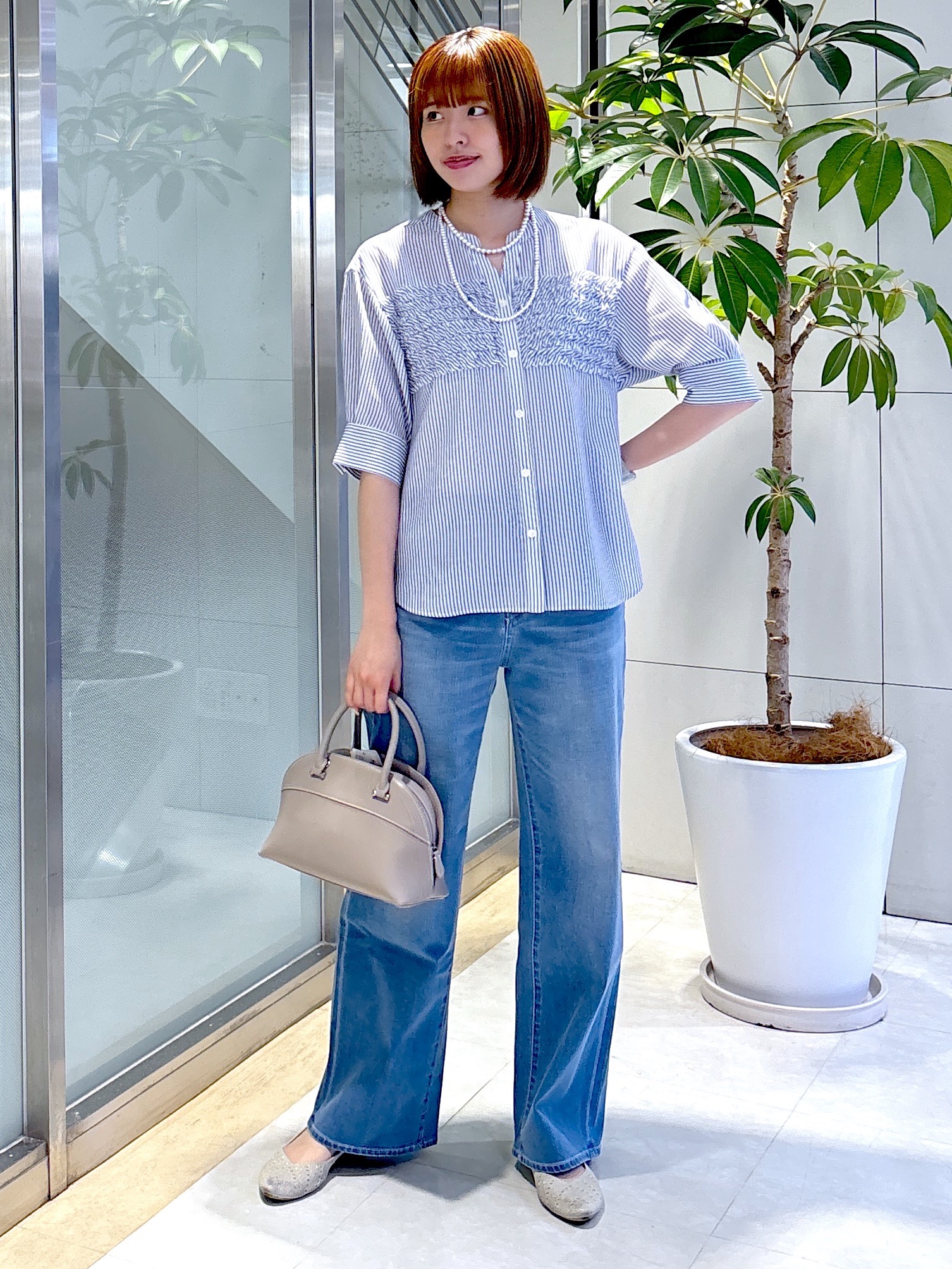 yukaさんの「UNTITLED｜【接触冷感/通気性/洗える】フロントフリルブラウス」を使ったコーディネート