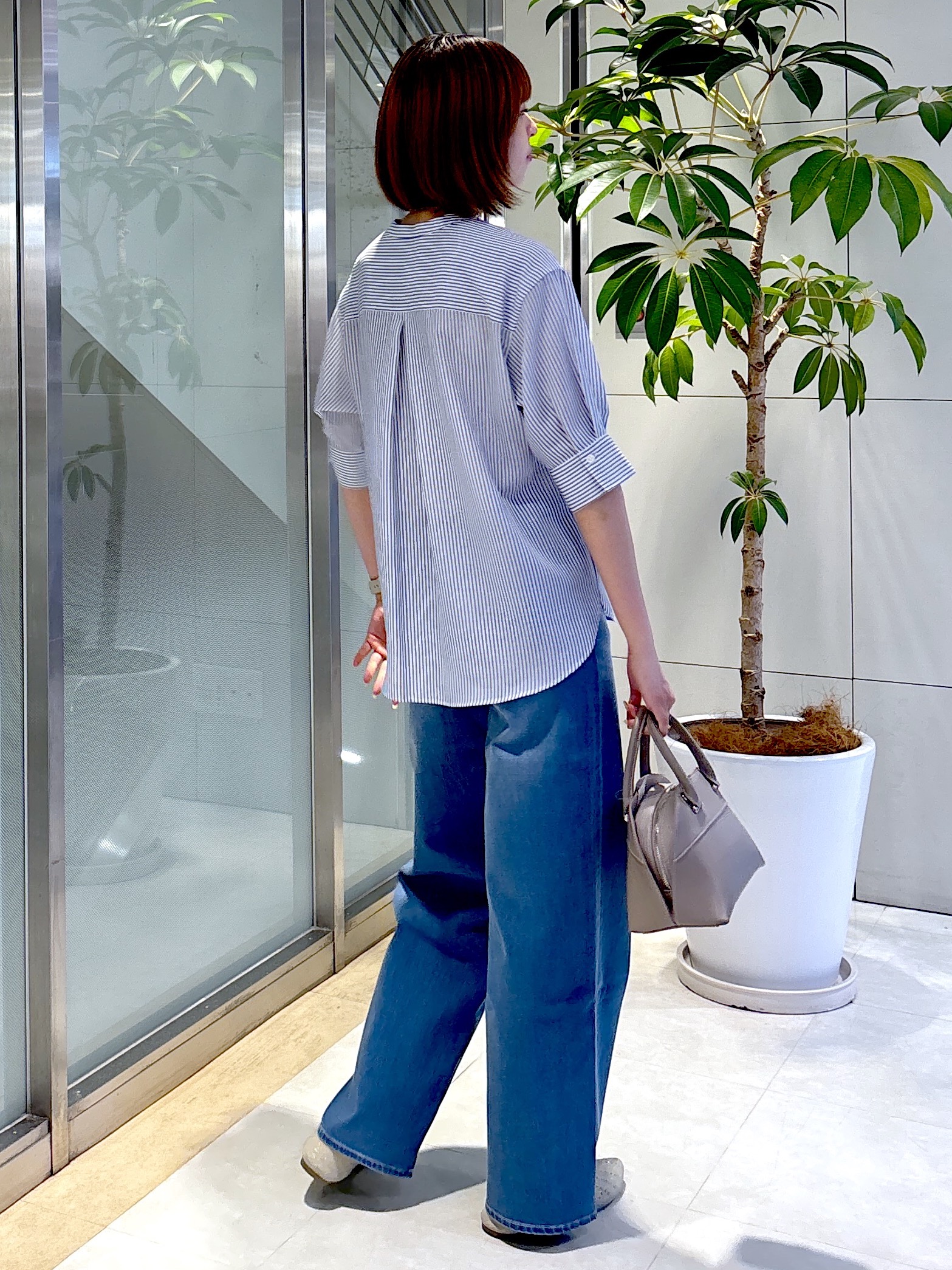 yukaさんの「UNTITLED｜【接触冷感/通気性/洗える】フロントフリルブラウス」を使ったコーディネート