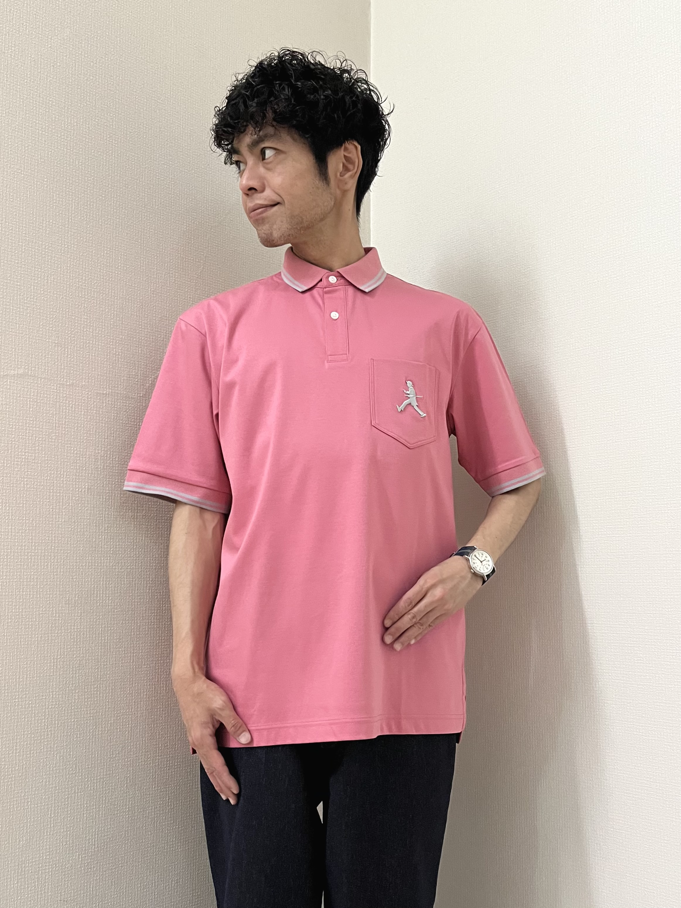 URAさんの「TAKEO KIKUCHI｜【BOWLER HAT LABEL】アイスクリアコットン ボーラーハットウォーカー ポロシャツ」を使ったコーディネート