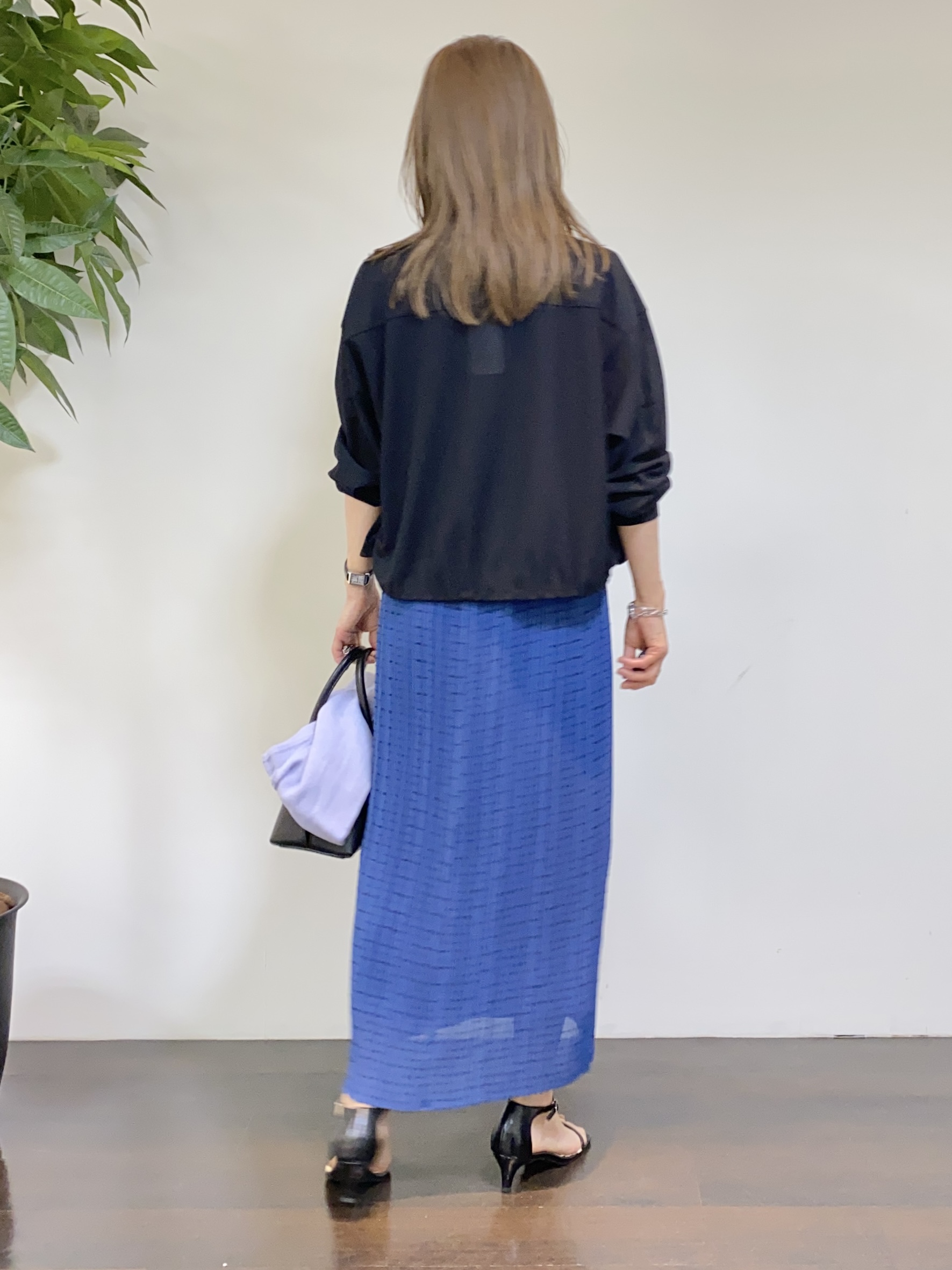 tomoさんの「UNTITLED｜【古畑星夏さん着用/洗える】シアーブルゾン」を使ったコーディネート