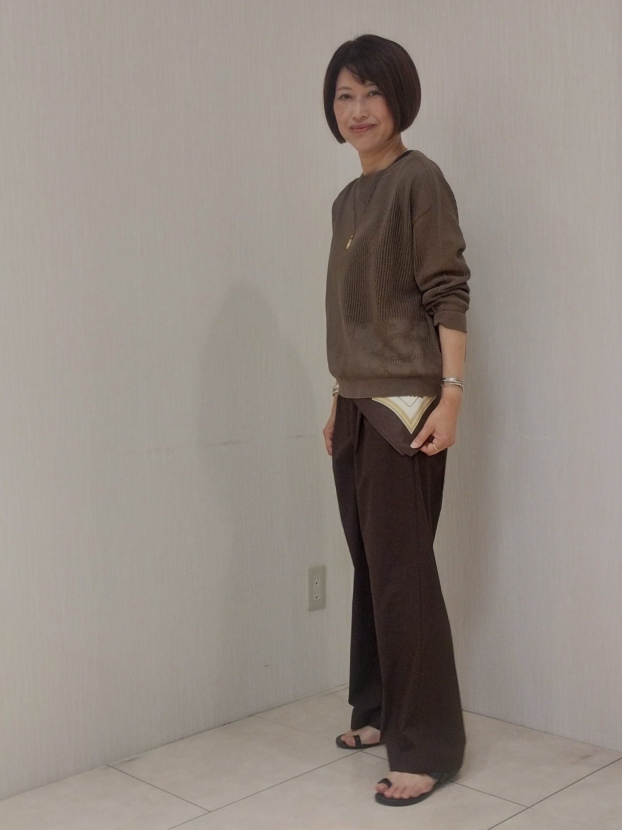 u&minus;macoさんの「UNTITLED｜シアーメッシュニット」を使ったコーディネート