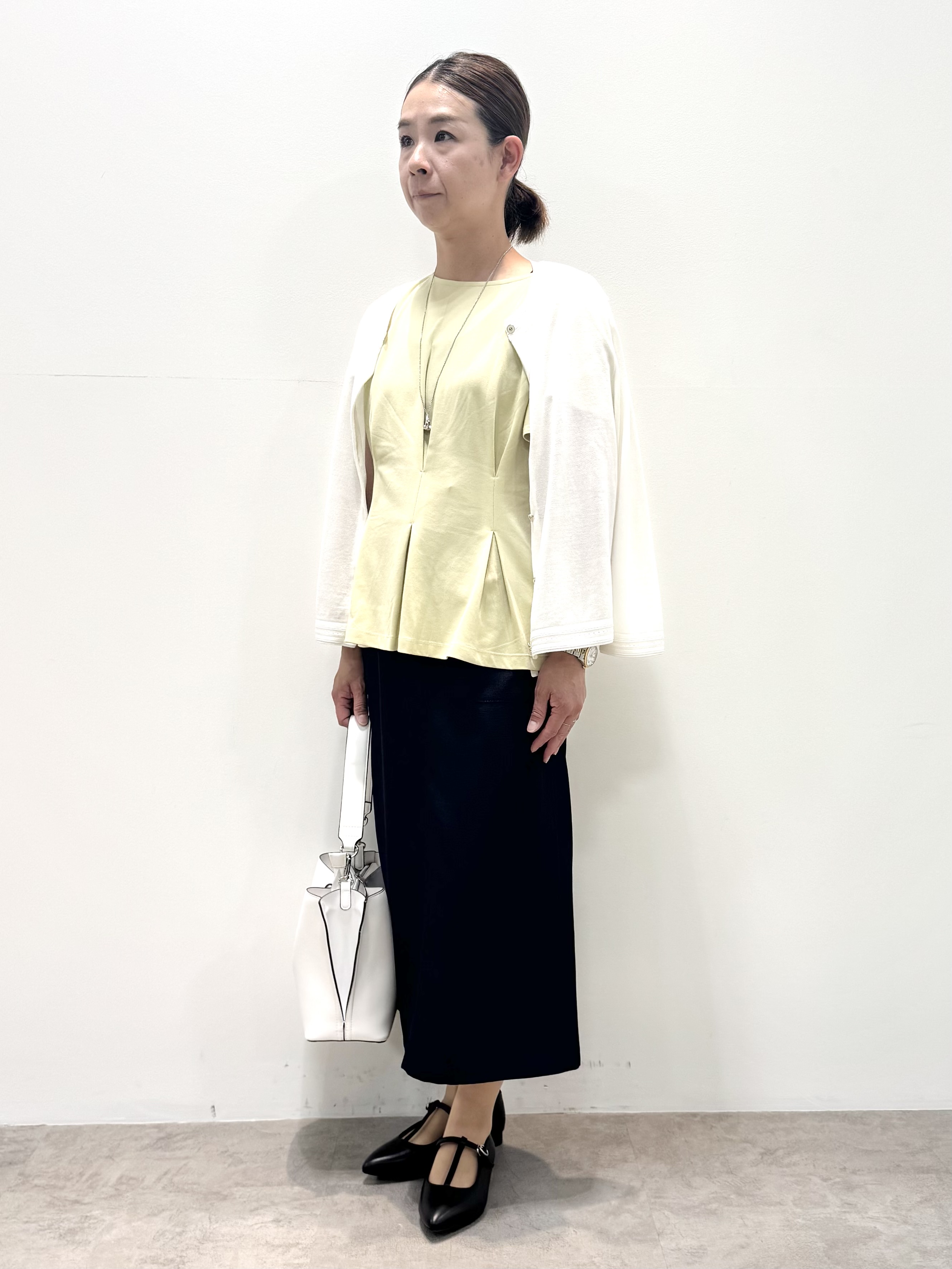 koyaさんの「Reflect｜【UVカット／接触冷感／吸水速乾】タックデザインフレアトップス」を使ったコーディネート