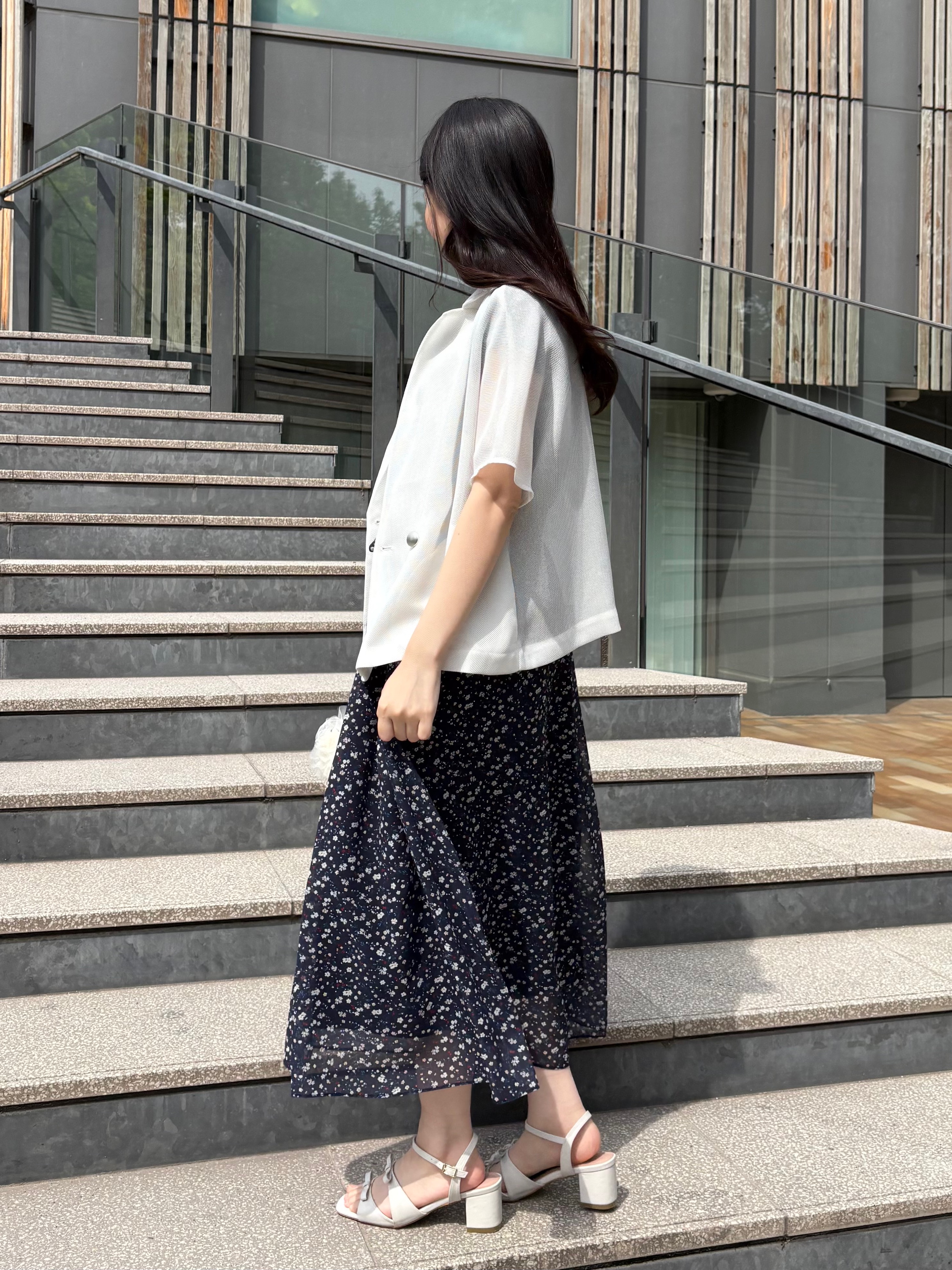 AOIさんの「Couture brooch｜【洗える】メッシュ調 半袖ジャケット」を使ったコーディネート