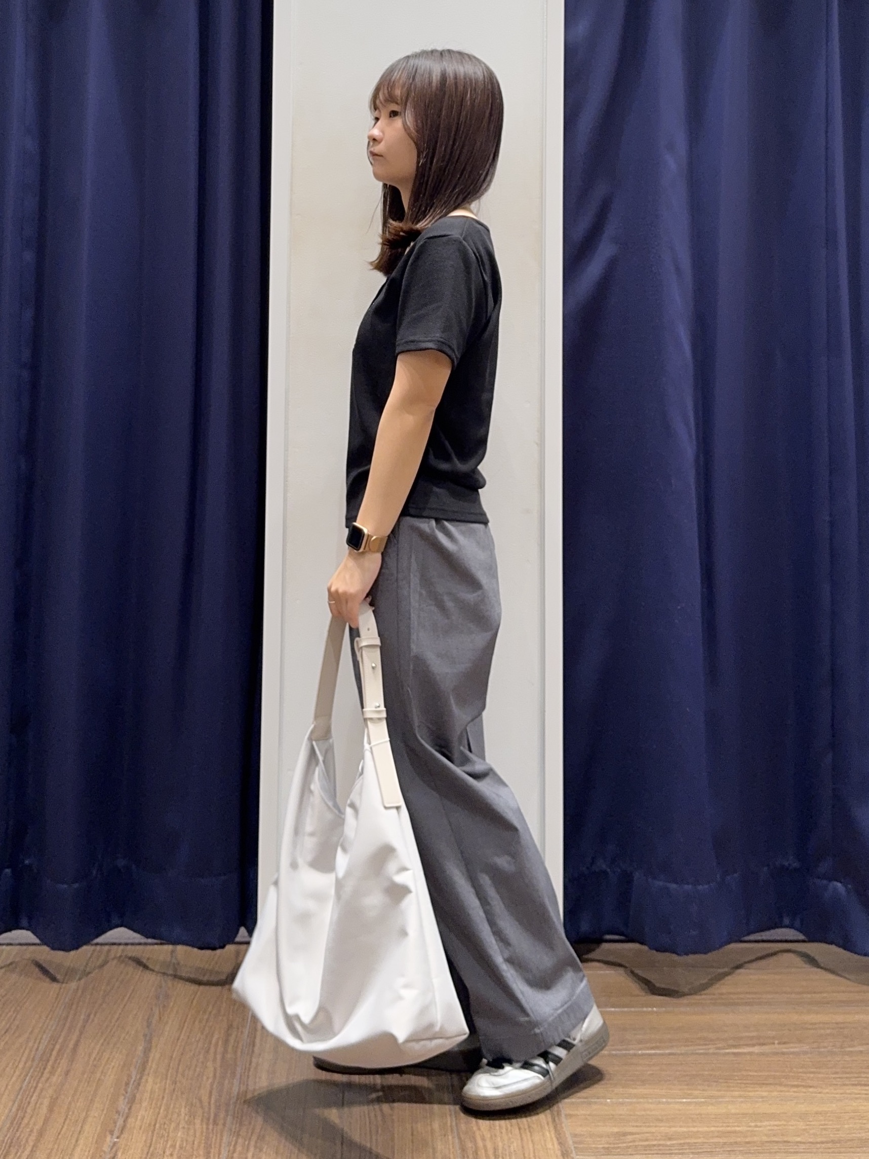 cherryさんの「THE SHOP TK｜ヘンリーネック ワンポイント刺繍トップス」を使ったコーディネート