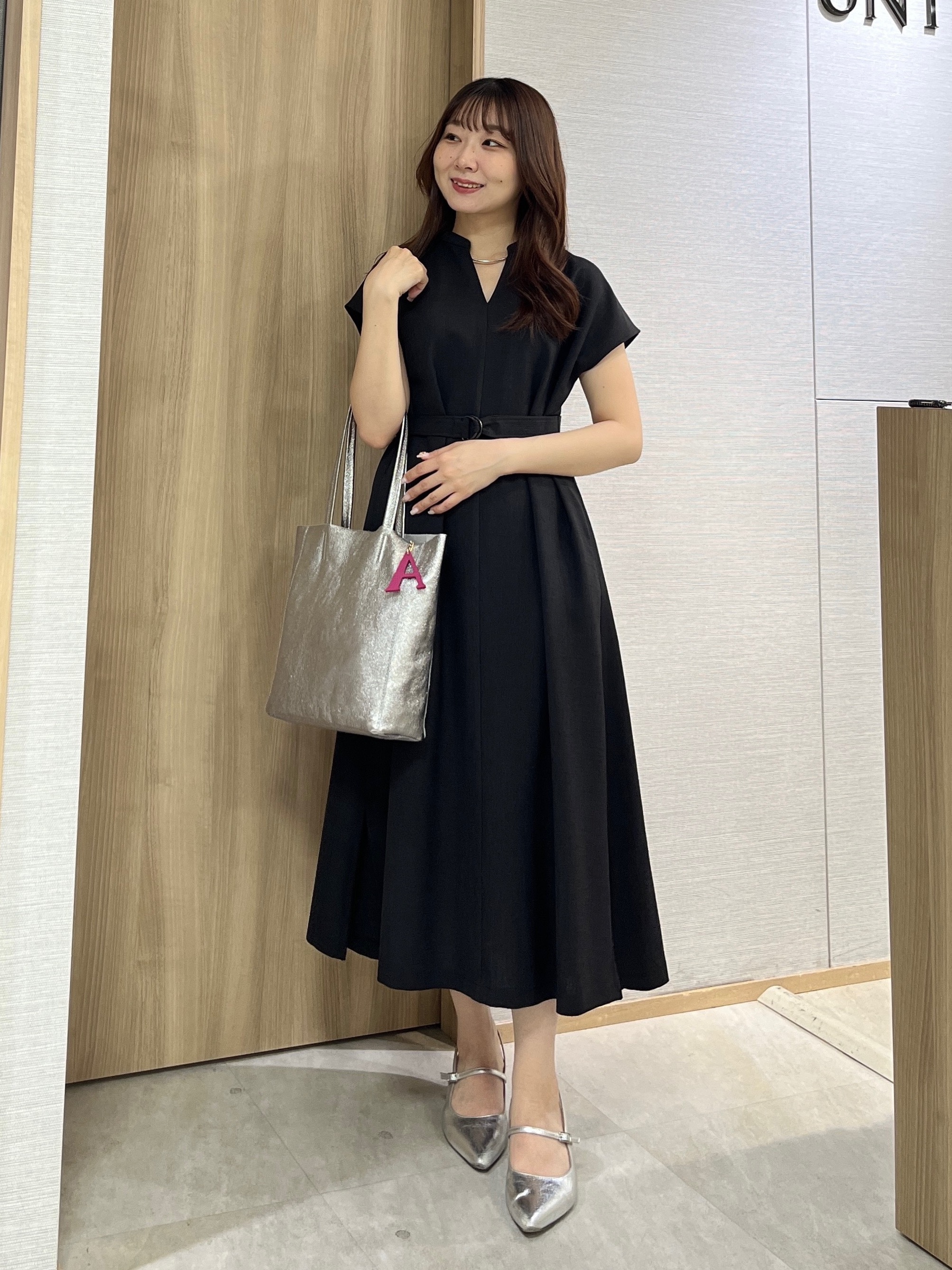 KAHOさんの「UNTITLED｜【UV/接触冷感/遮熱/通気性】スラブバンドカラーワンピース」を使ったコーディネート