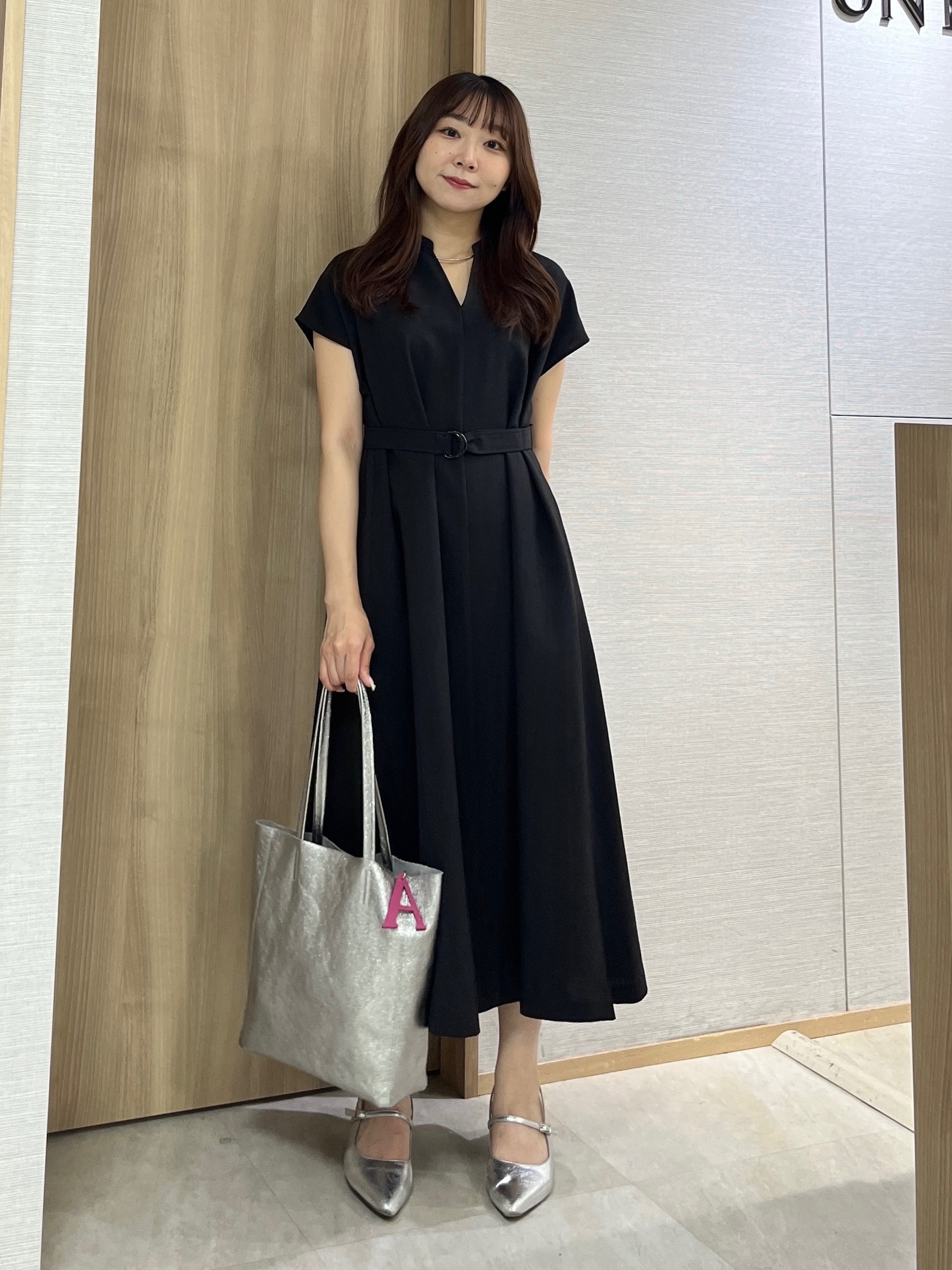 KAHOさんの「UNTITLED｜【UV/接触冷感/遮熱/通気性】スラブバンドカラーワンピース」を使ったコーディネート