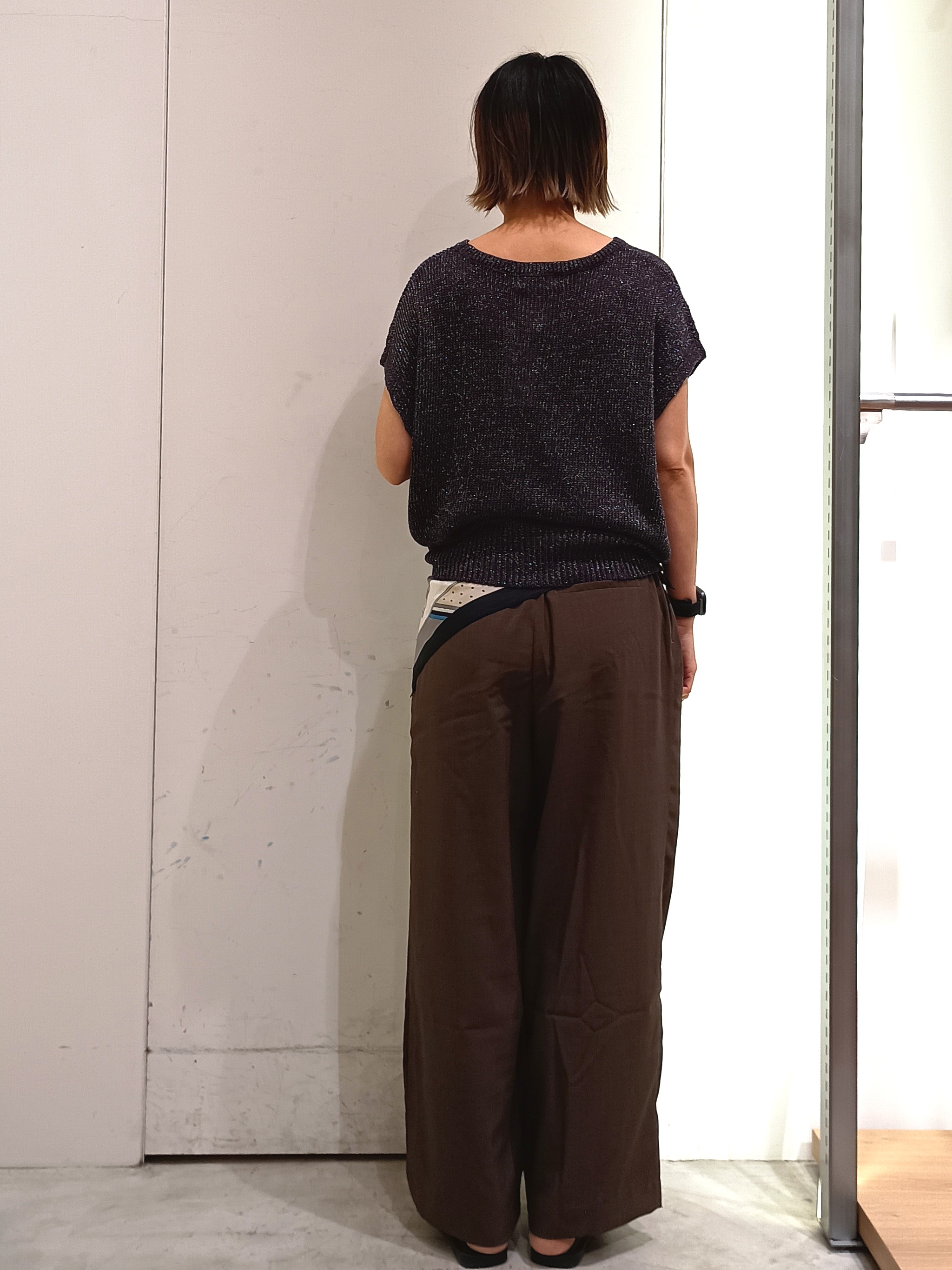 shinkoさんの「OPAQUE.CLIP｜ラメメッシュ フレンチスリーブニット【洗濯機OK】」を使ったコーディネート