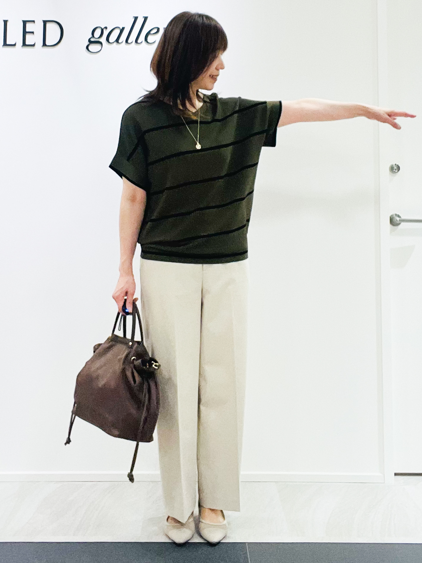 めいさんの「UNTITLED｜【11色展開/体型カバー】前後2WAYフレンチスリーブニット」を使ったコーディネート