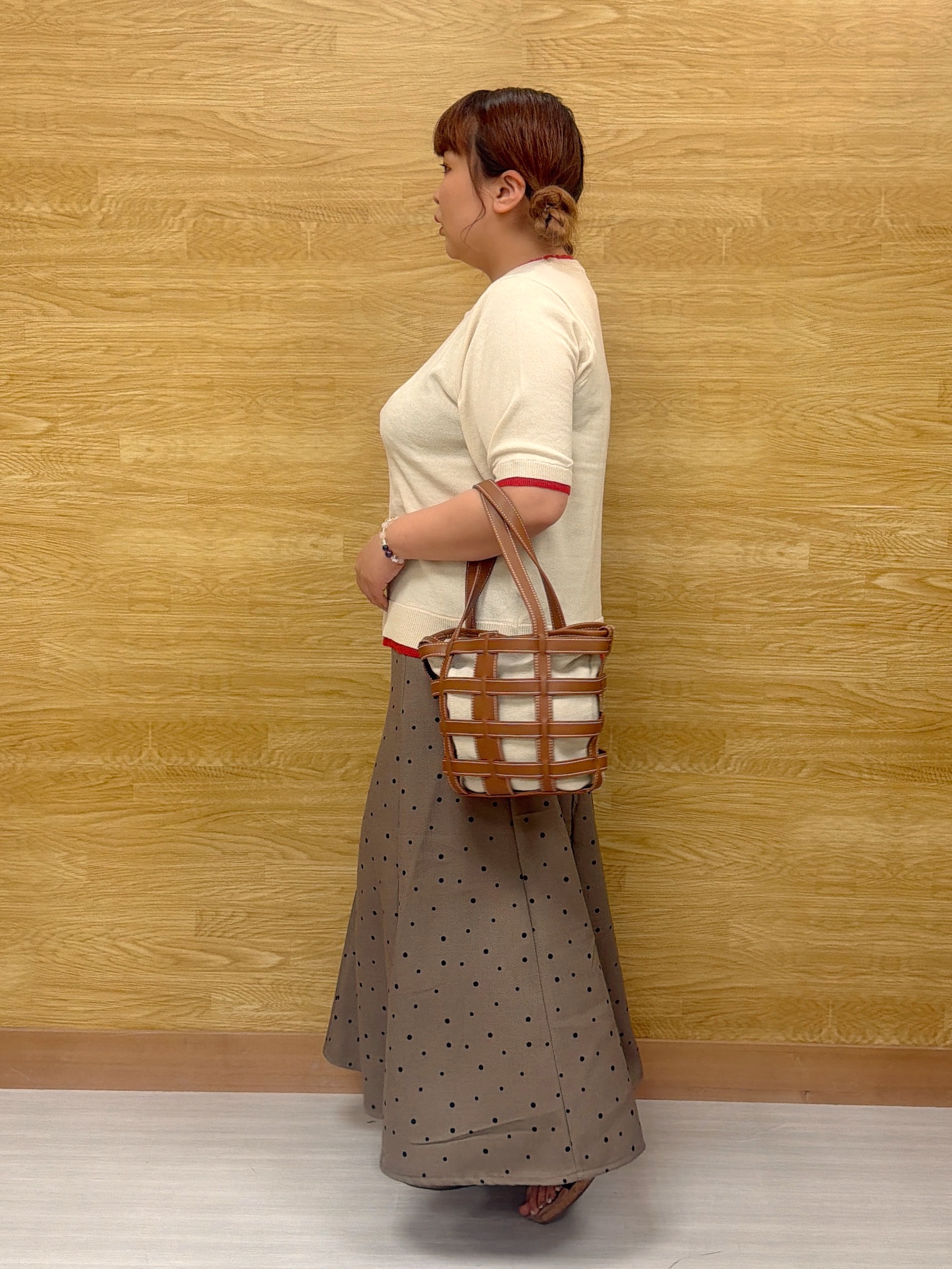 ぁむさんの「SHOO･LA･RUE｜【二の腕隠れる/コットン混】配色使いで差がつく 洗える五分袖ニット」を使ったコーディネート