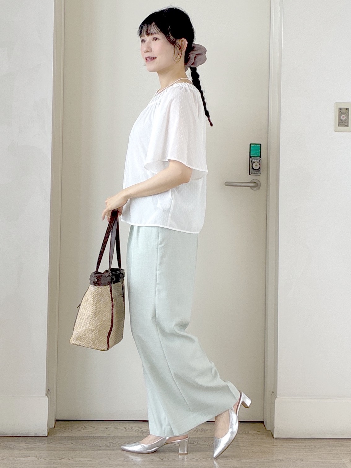  beni_gingerさんの「Reflect｜ネックギャザーデザインブラウス」を使ったコーディネート
