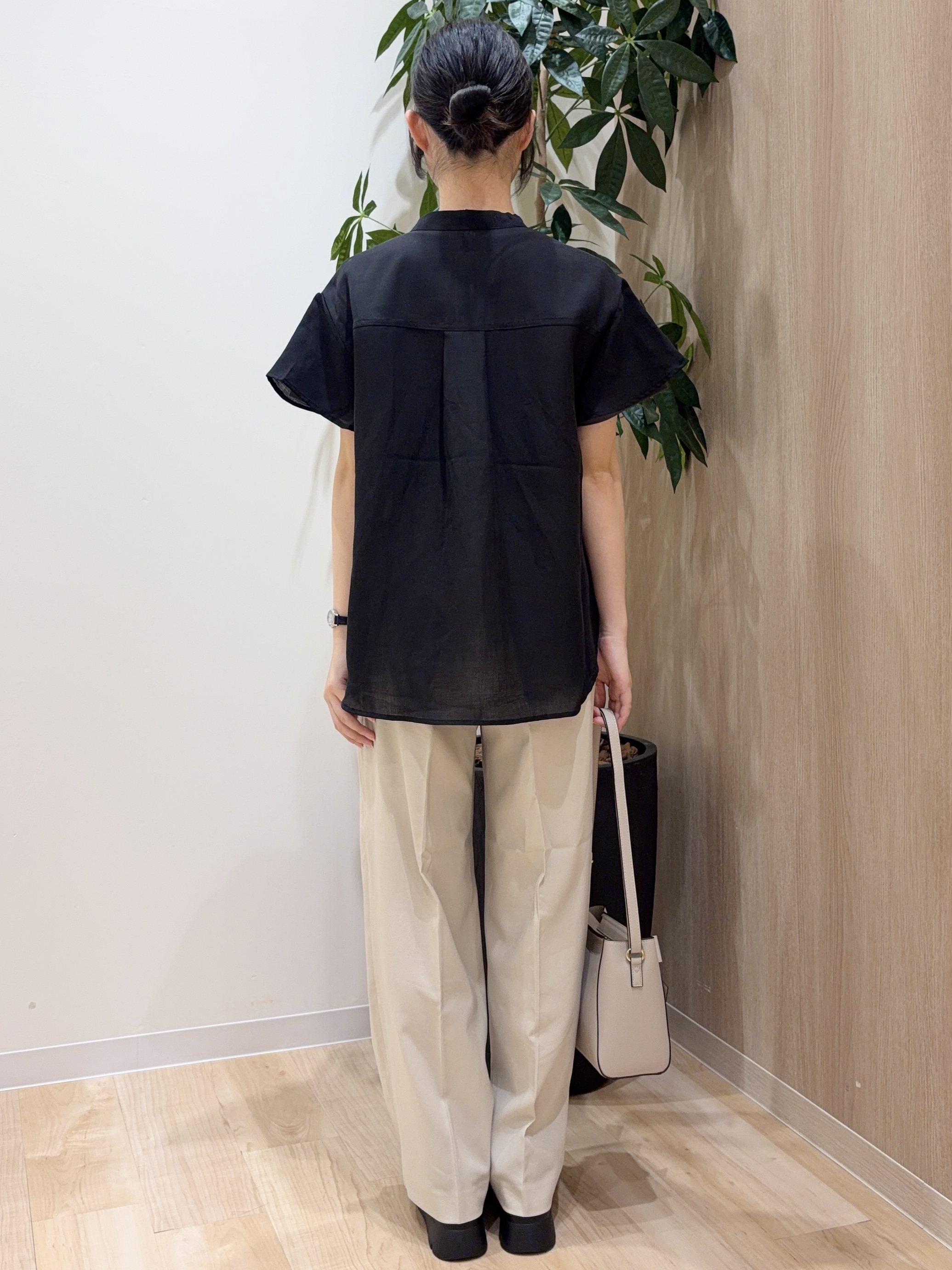 ayaneさんの「grove｜【遮熱／吸水速乾／接触冷感／UVカット】ベーシックロゴTシャツ」を使ったコーディネート