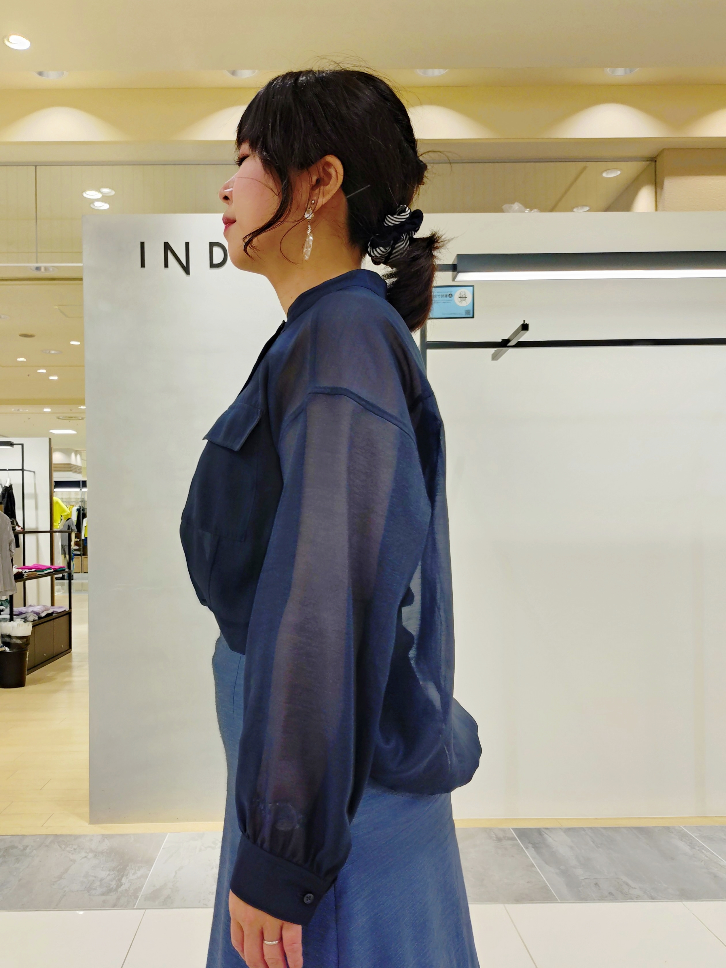 TOMOMIさんの「INDIVI｜【配色デザイン】メルカド編みスクエアバッグ」を使ったコーディネート