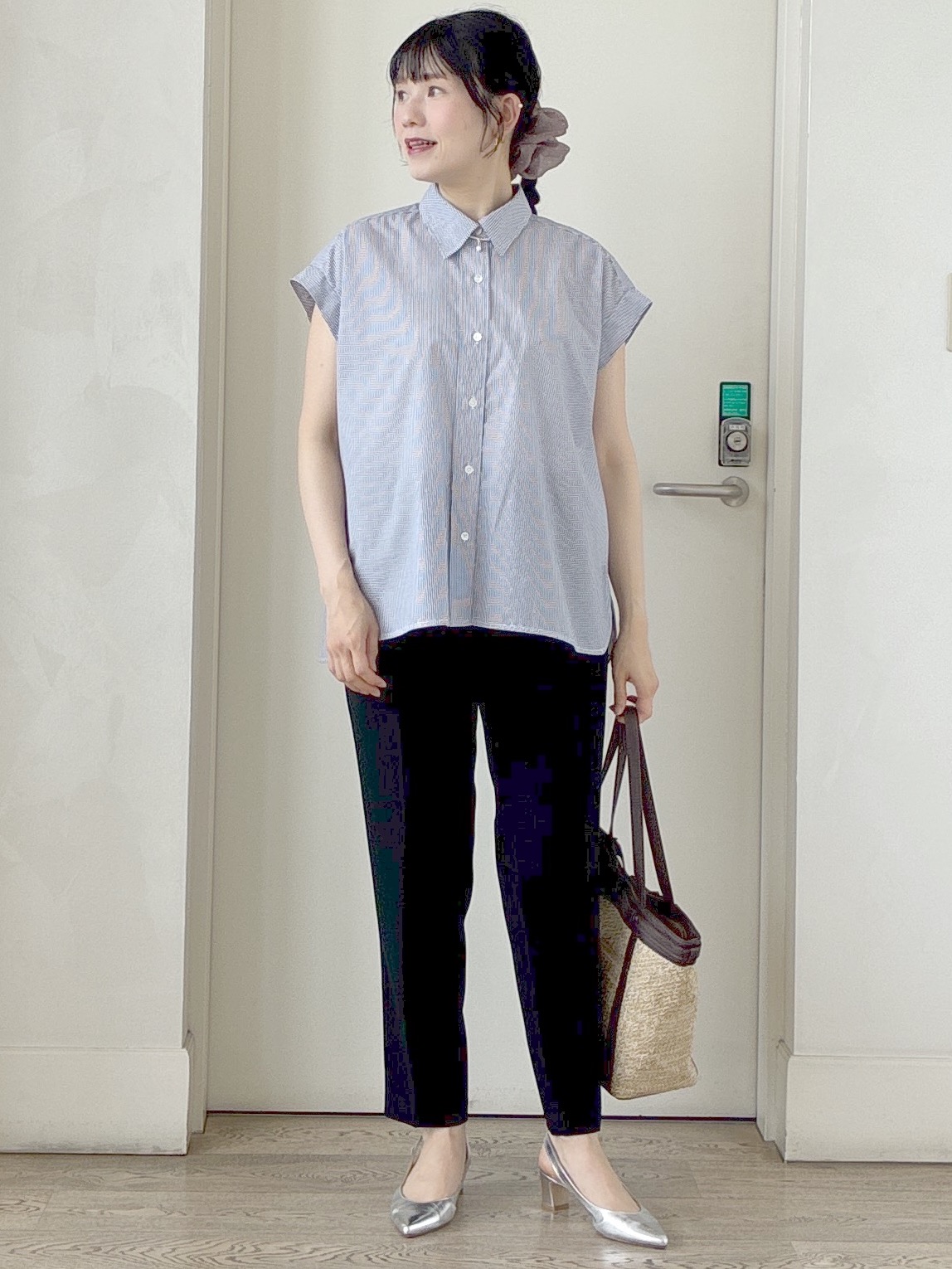  beni_gingerさんの「Reflect｜【接触冷感】フレンチスリーブシャツブラウス」を使ったコーディネート
